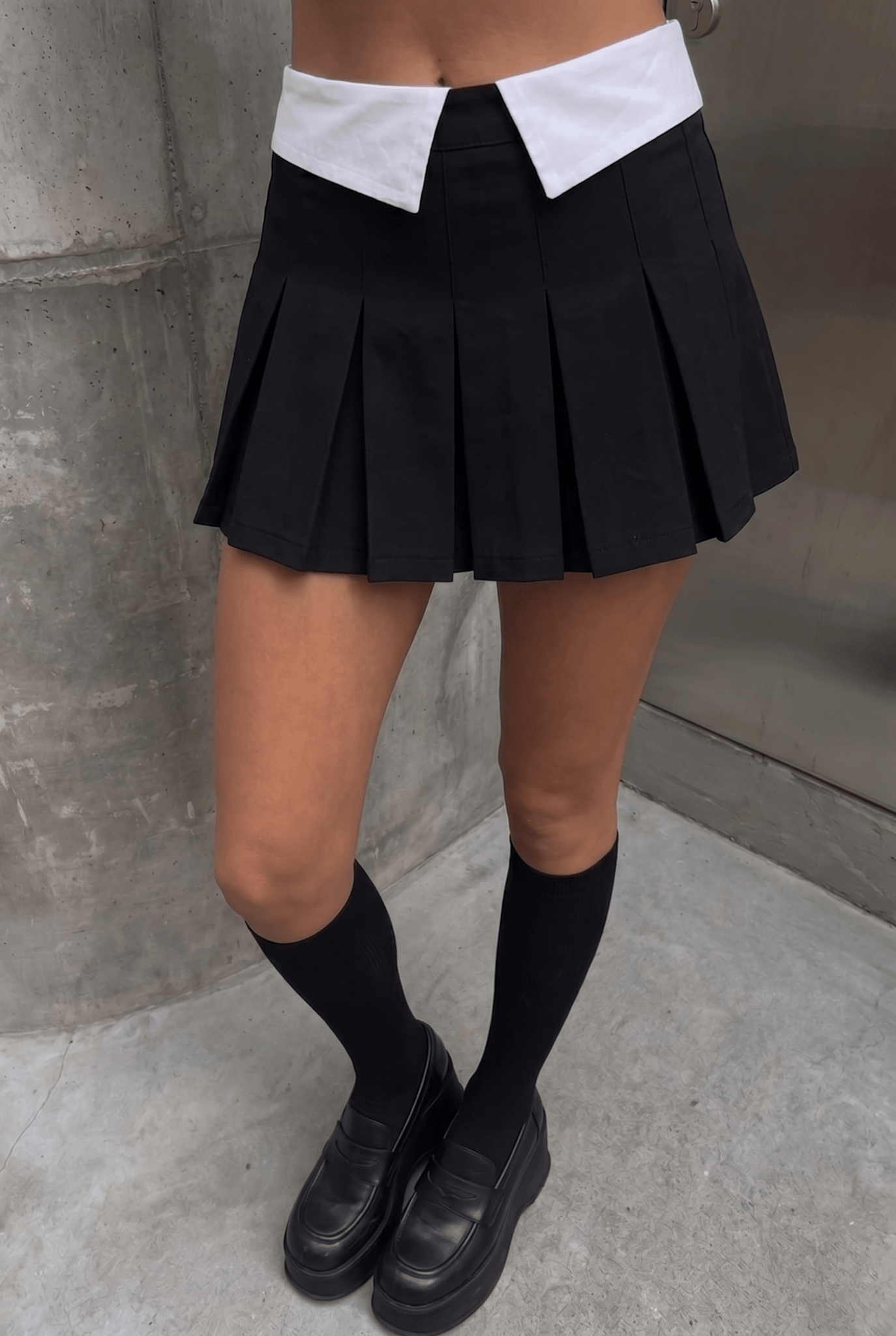 Black Academy Skort - BEEGLEE