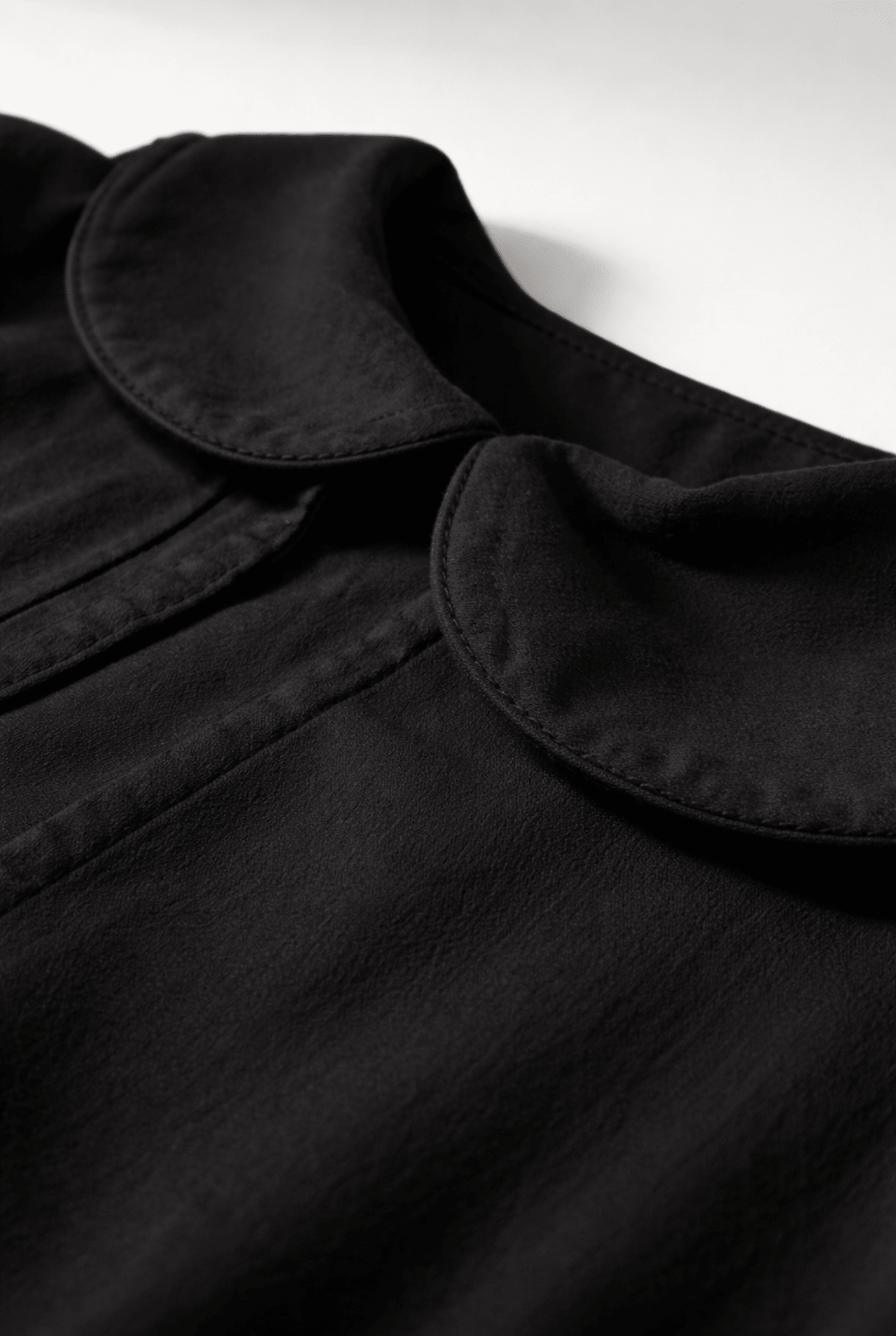 Black Blush Collar Shirt - BEEGLEE