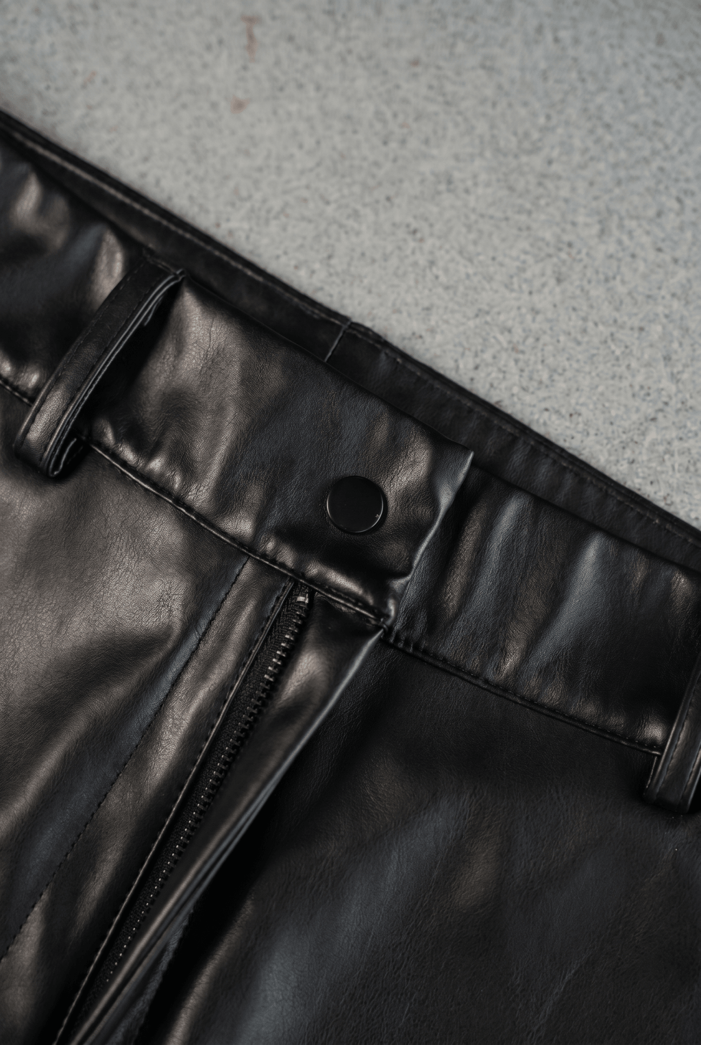 Black Core Leather Skort - BEEGLEE