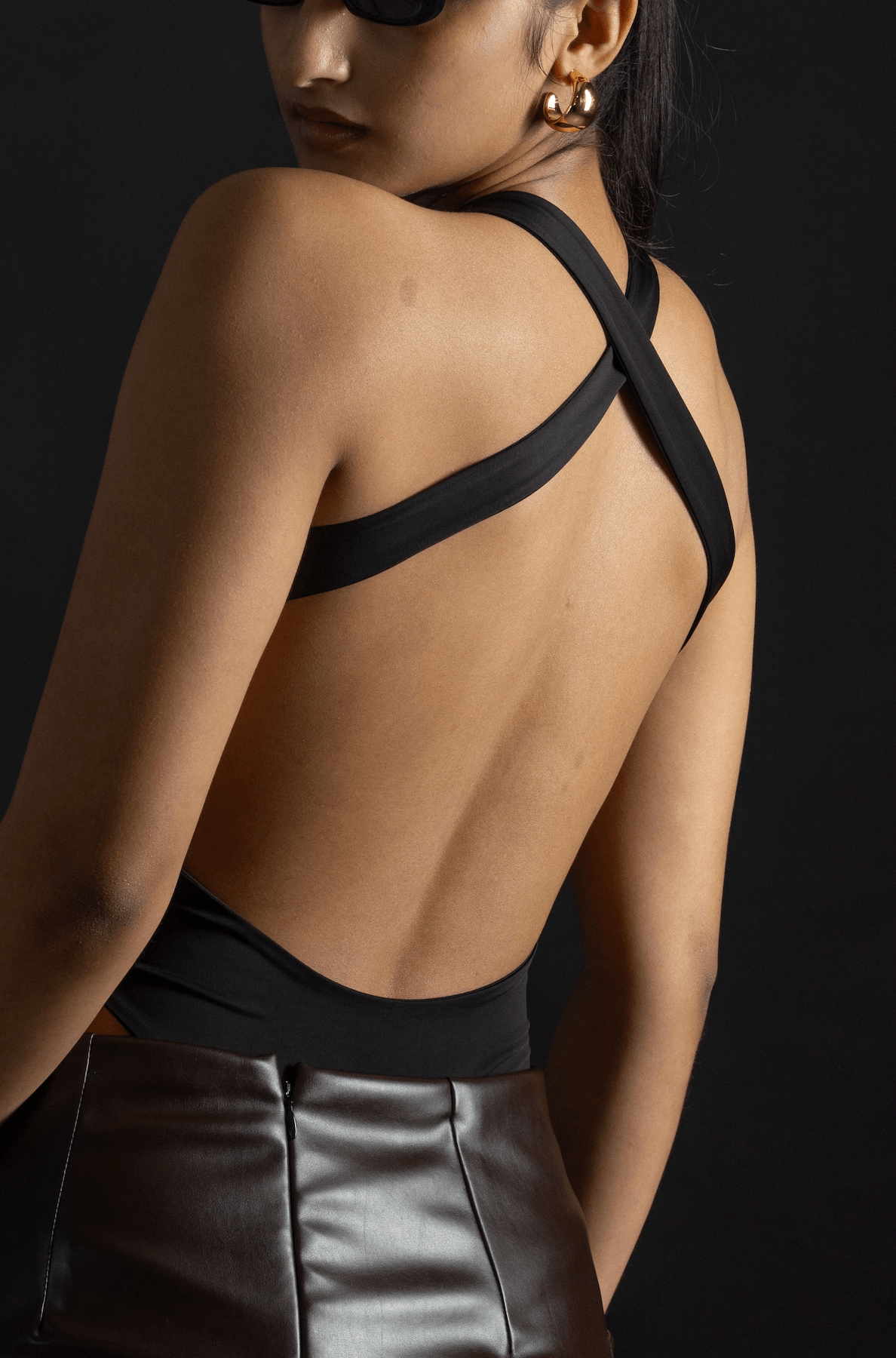 Black Crossback bodysuit - BEEGLEE