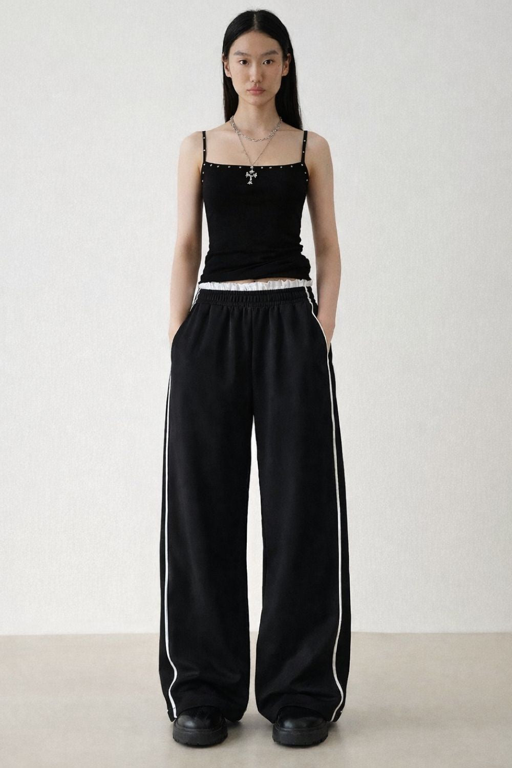 Black Frill Linen pants - BEEGLEE