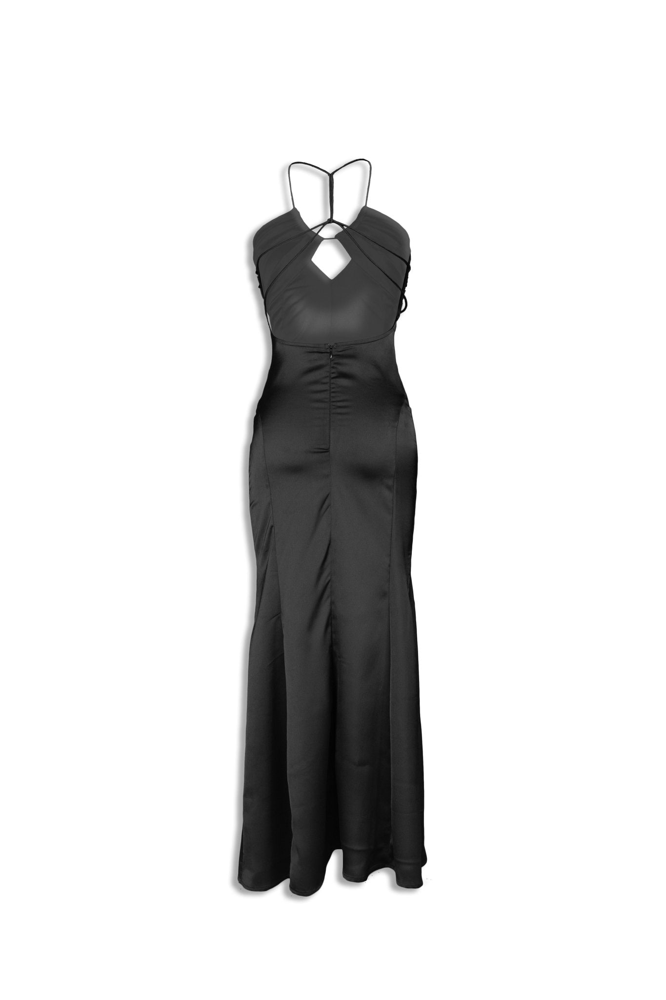 Woman wearing a black maxi dress – elegant evening and party wear by Beeglee