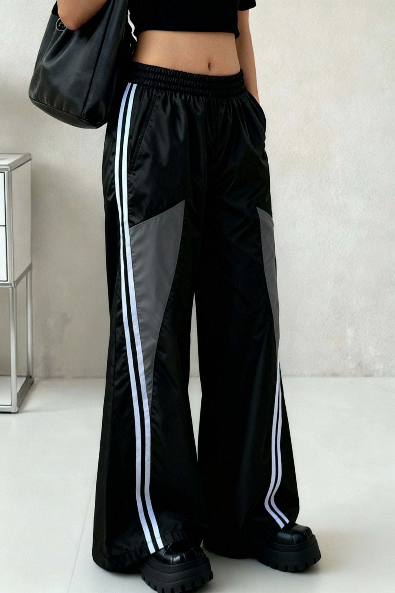 Black Loop Track Pant - BEEGLEE