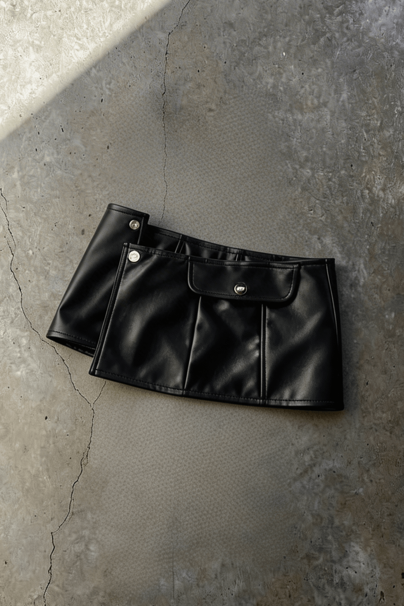 Black Noir Leather Belt - BEEGLEE