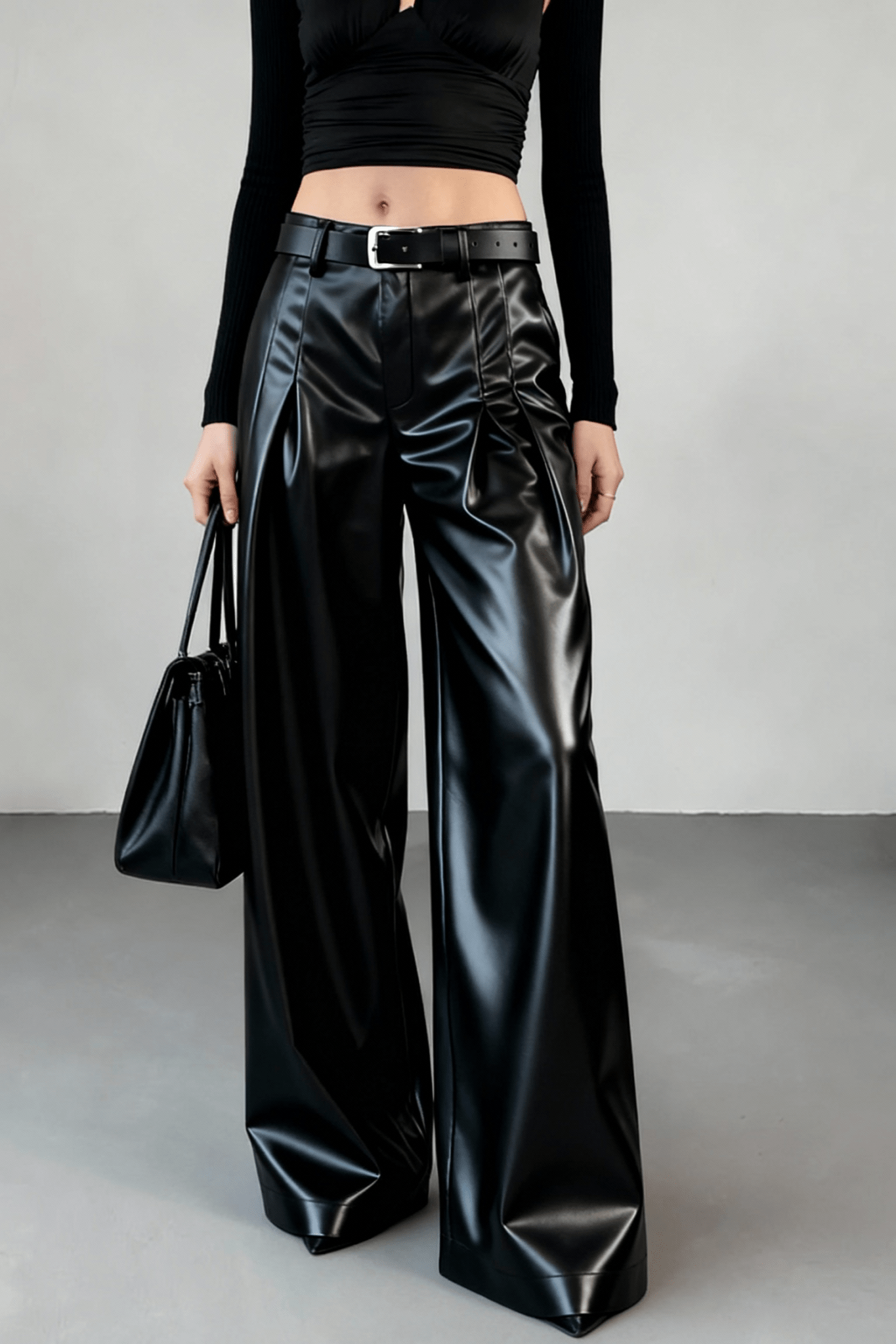 Black pleated leather pants - BEEGLEE