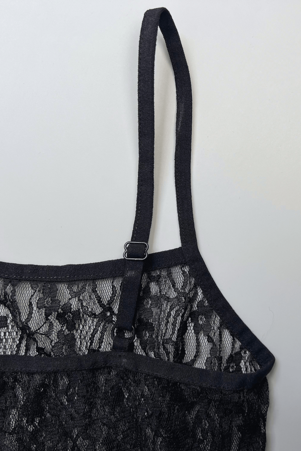 Black Sia lace tank - BEEGLEE