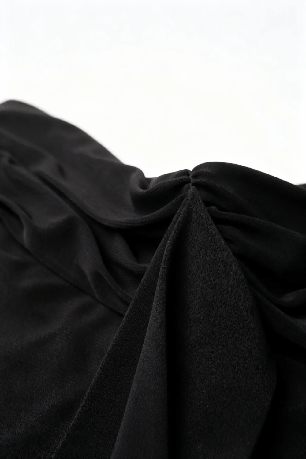 Black Slinky Halter Top - BEEGLEE