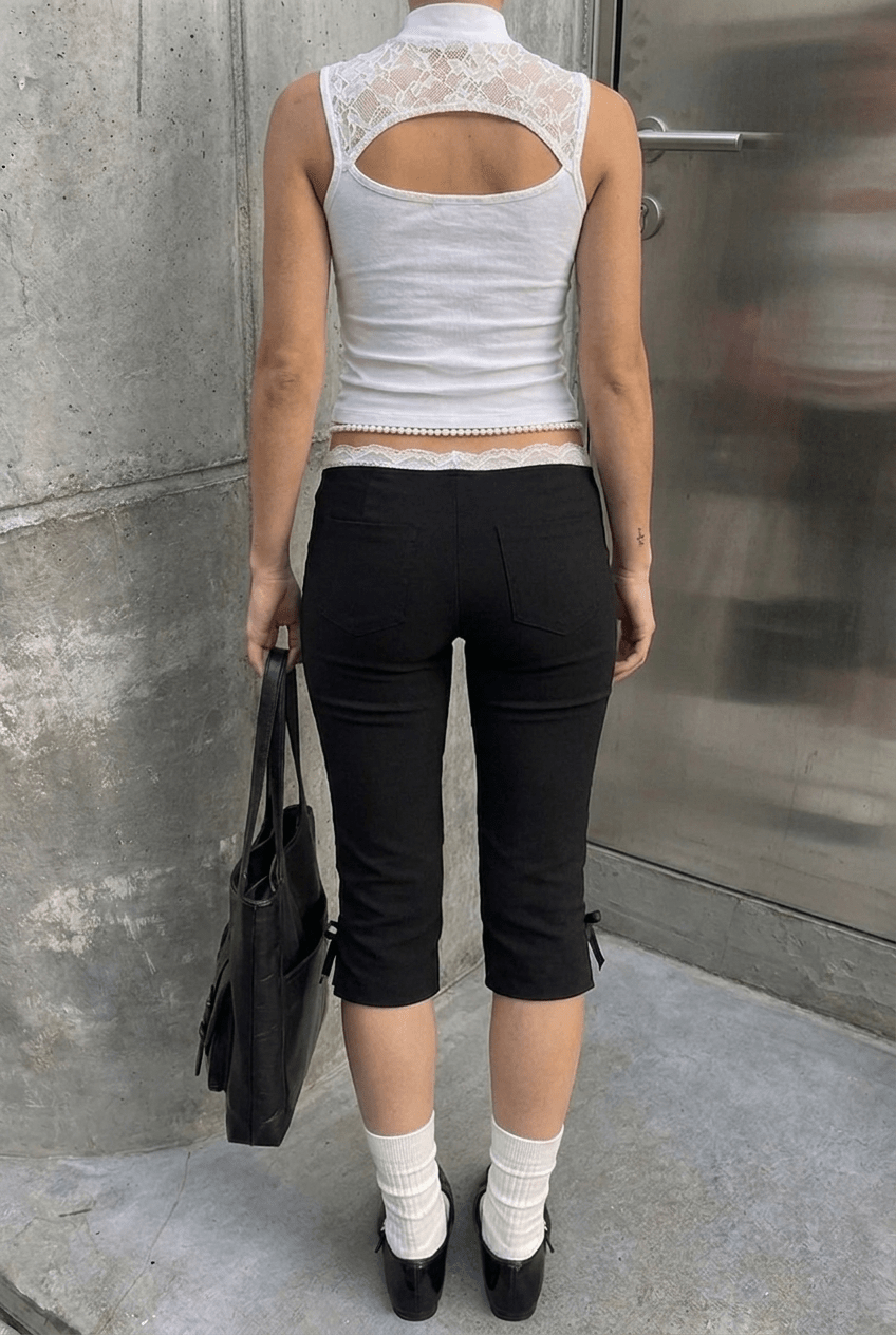 Black Tie - Up Capris - BEEGLEE