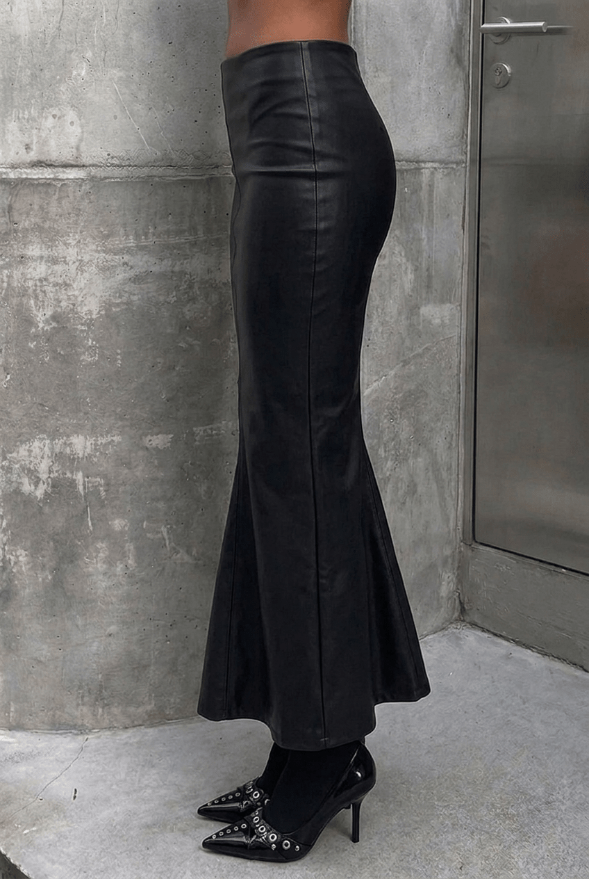 Black Trumpet Leather Skirt - BEEGLEE
