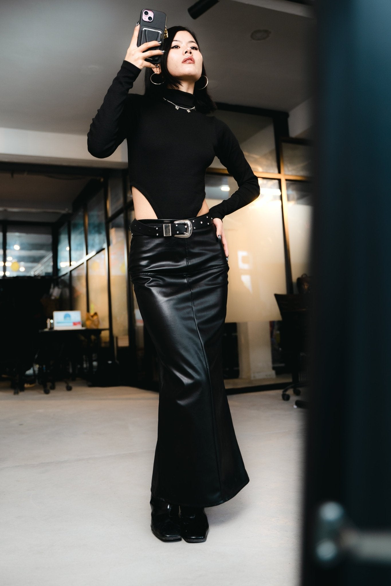 Black trumpet leather skirt - BEEGLEE