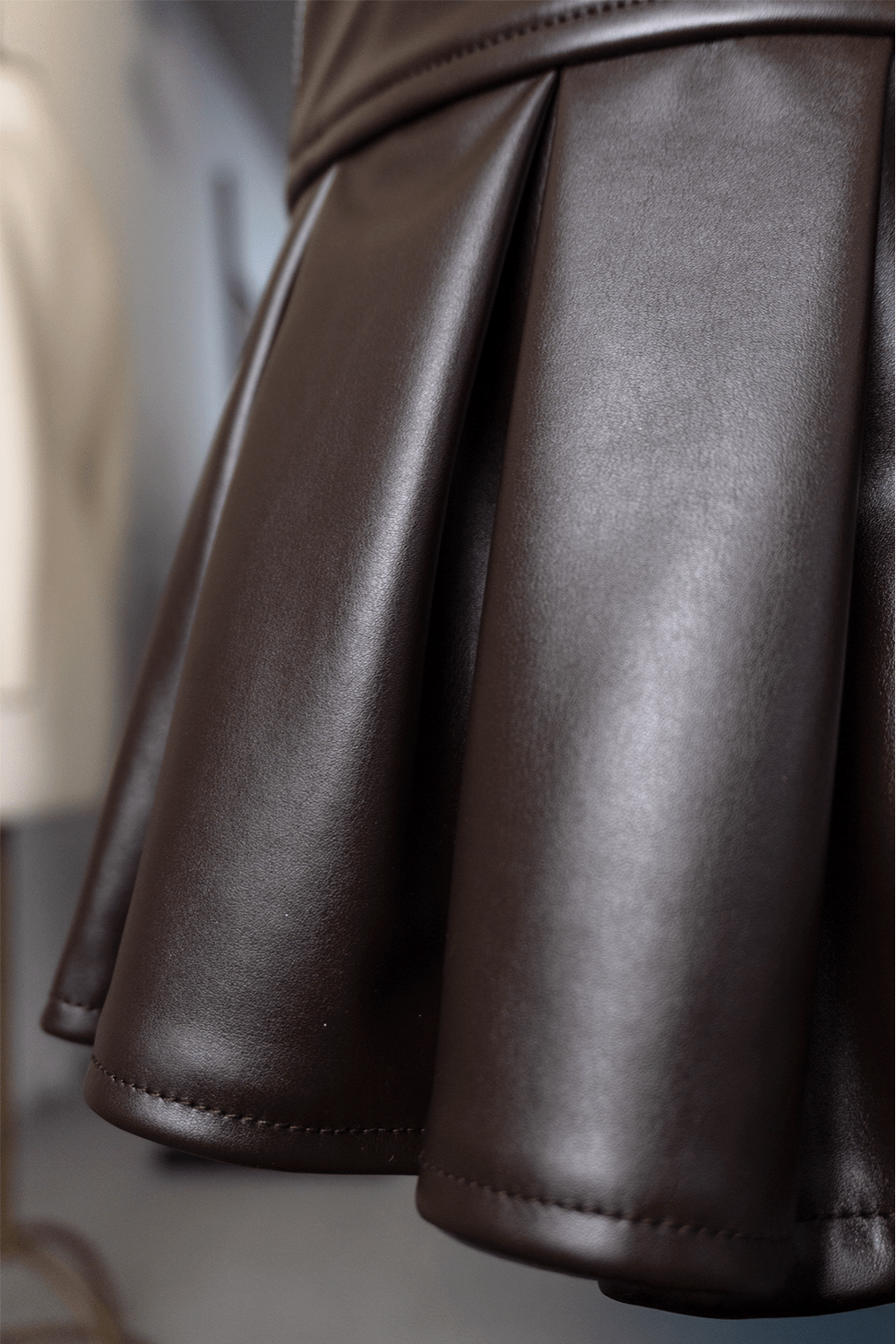 brown leather tennis skirt - BEEGLEE