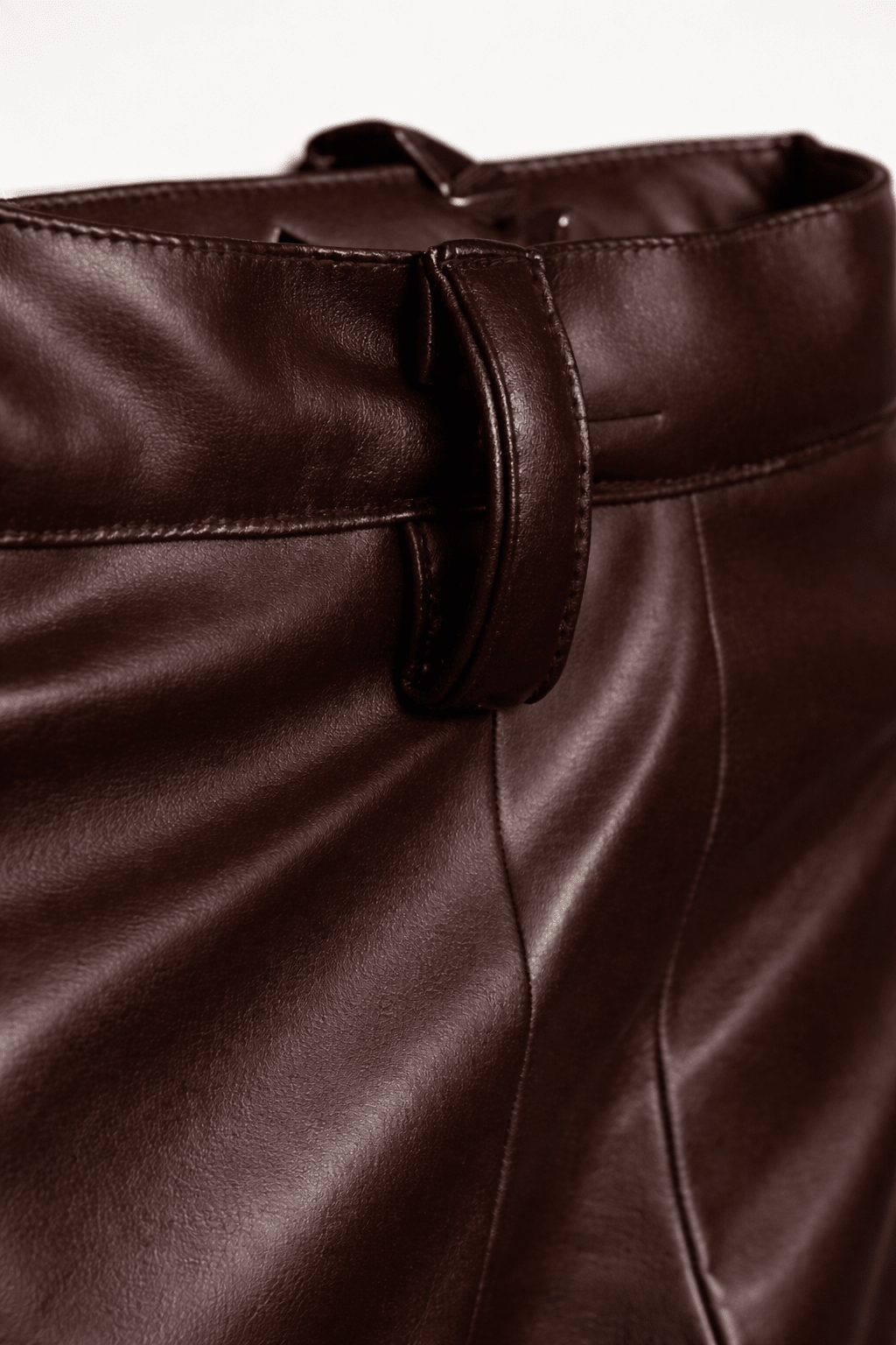 Brown Pleated Leather Pants - BEEGLEE