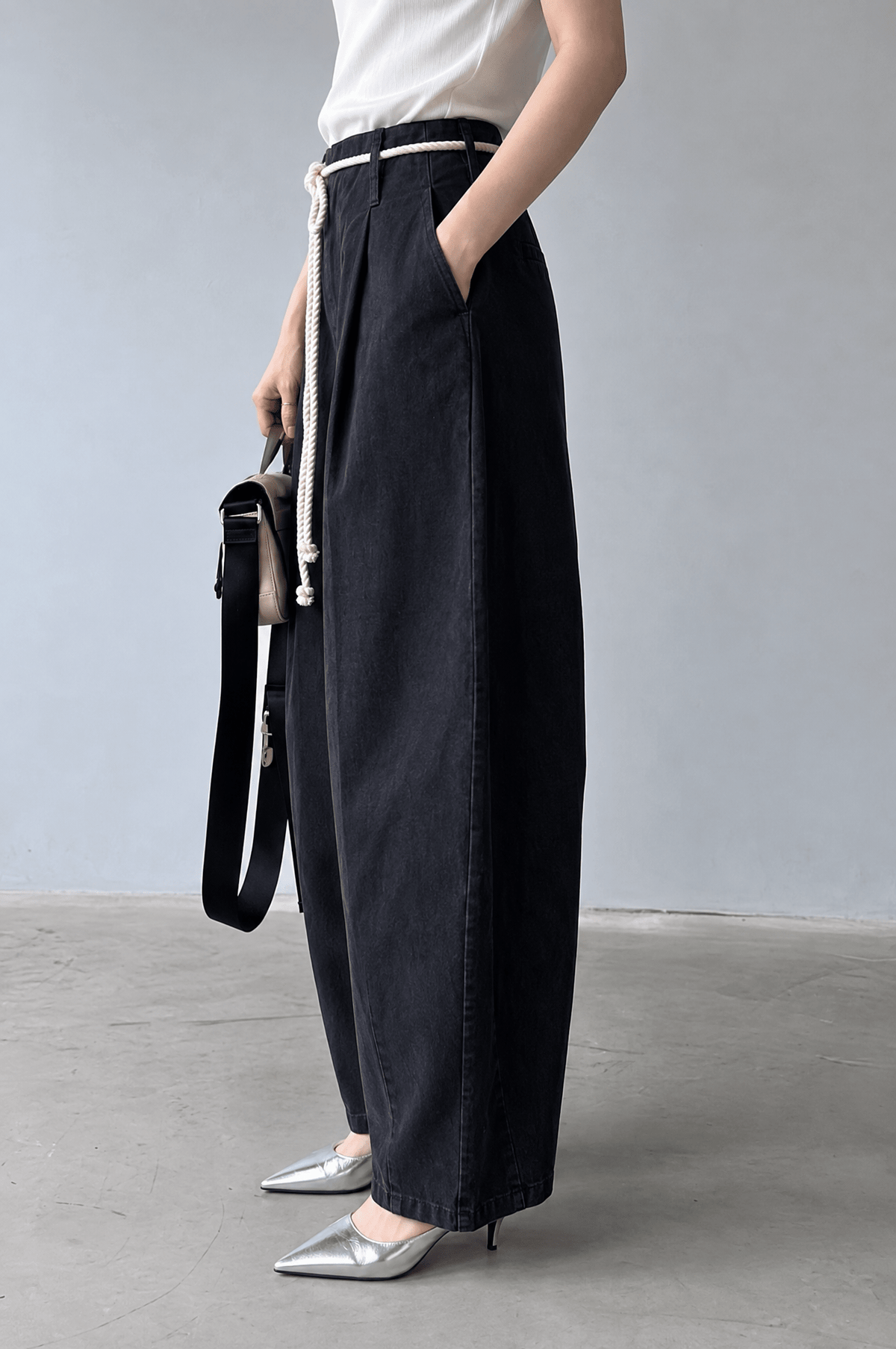 Faded Rope Barrel Pants - BEEGLEE