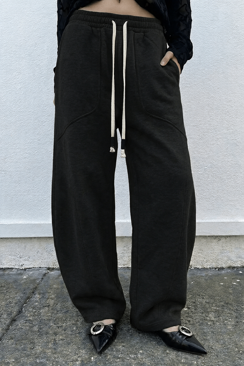 Black Dune Sweatpants