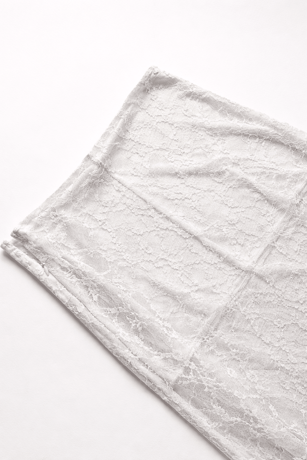White Daina Lace maxi skirt - BEEGLEE