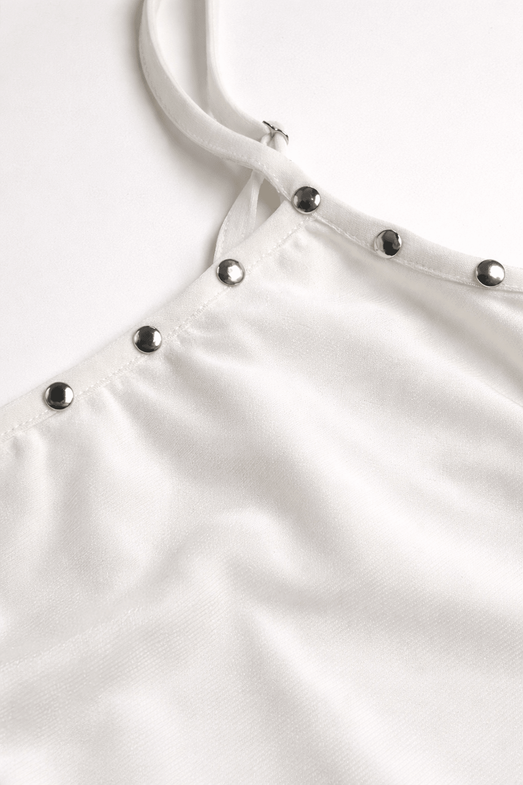 White Reverie Top - BEEGLEE
