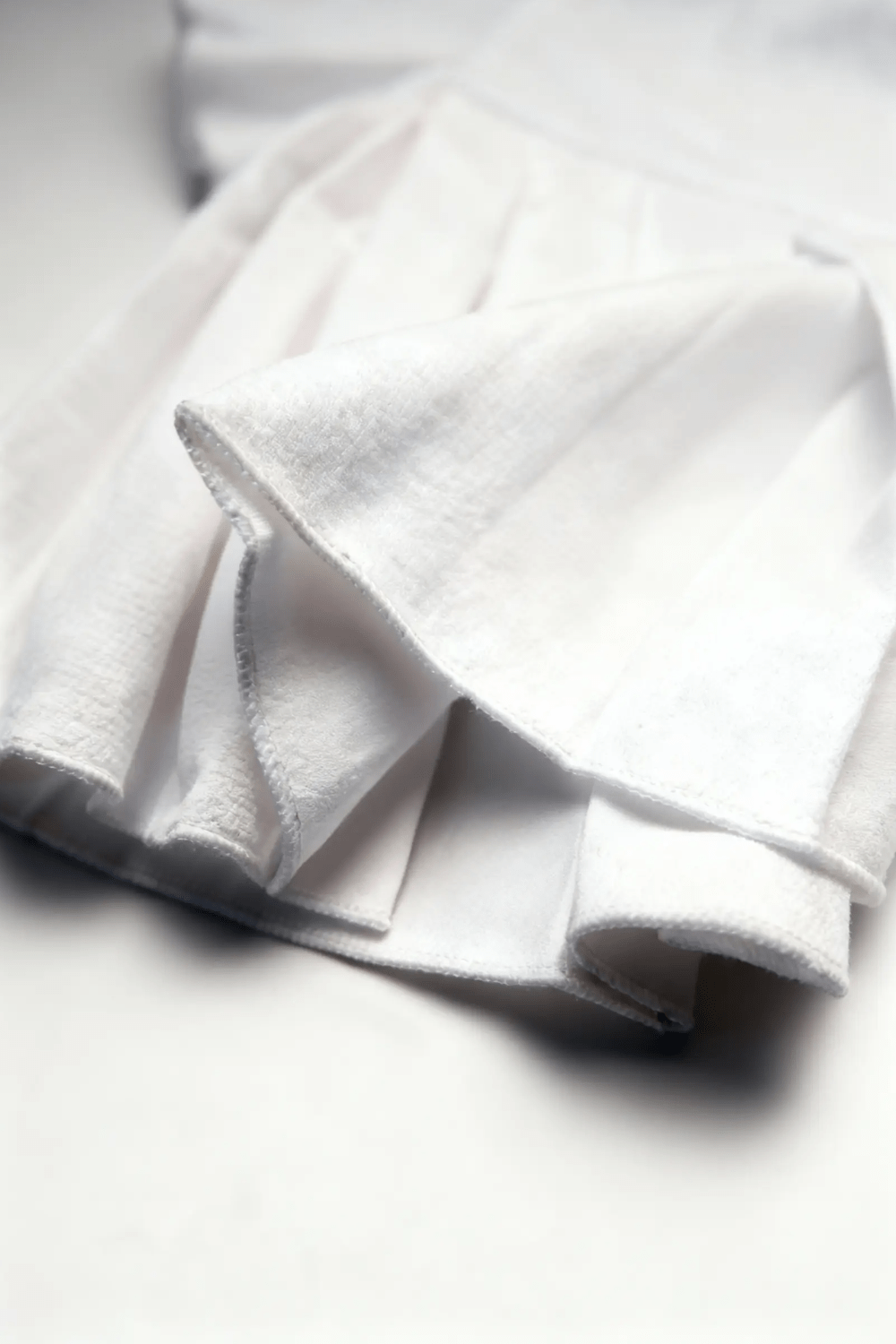 White Rival tennis skort - BEEGLEE