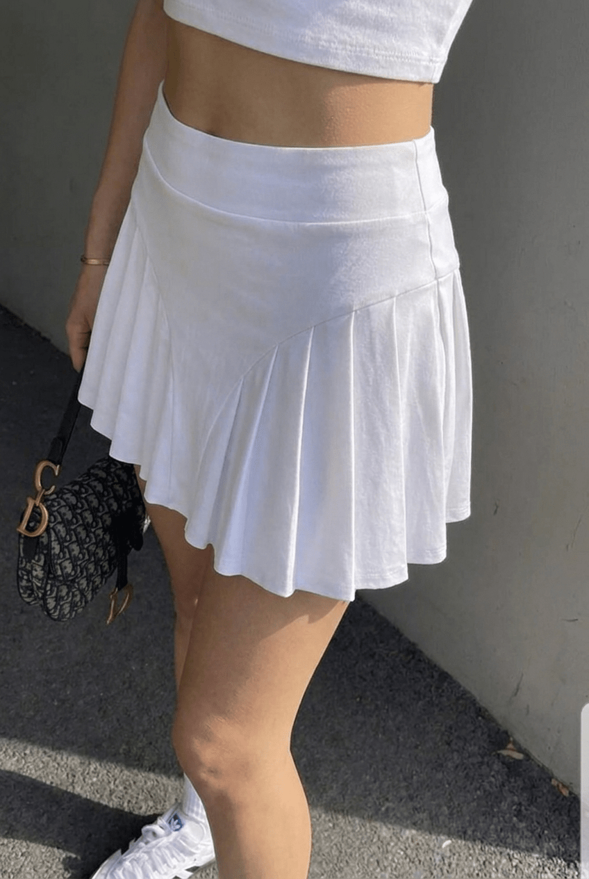 White Rival Tennis Skort - BEEGLEE