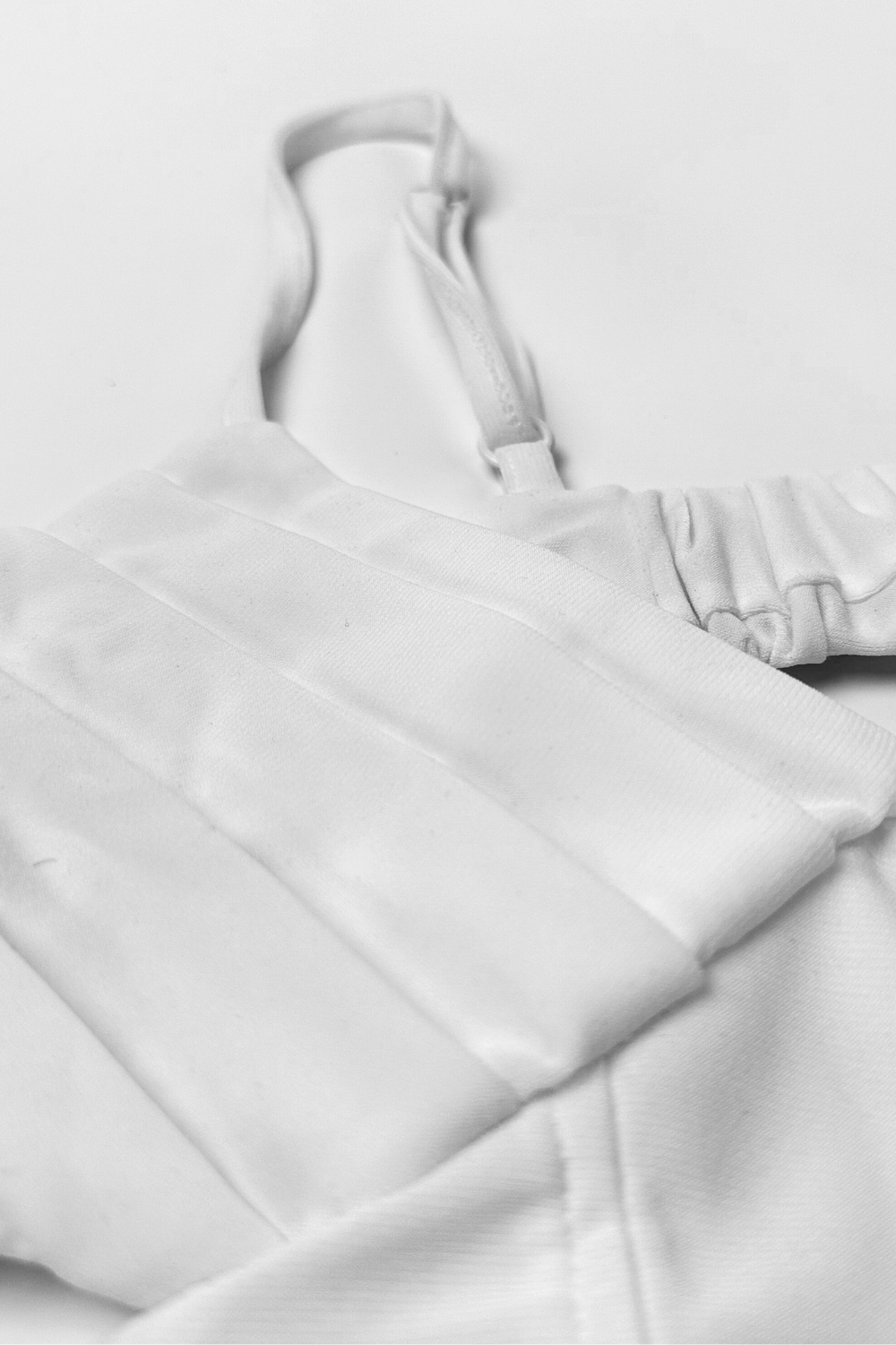 White Selene corset - BEEGLEE