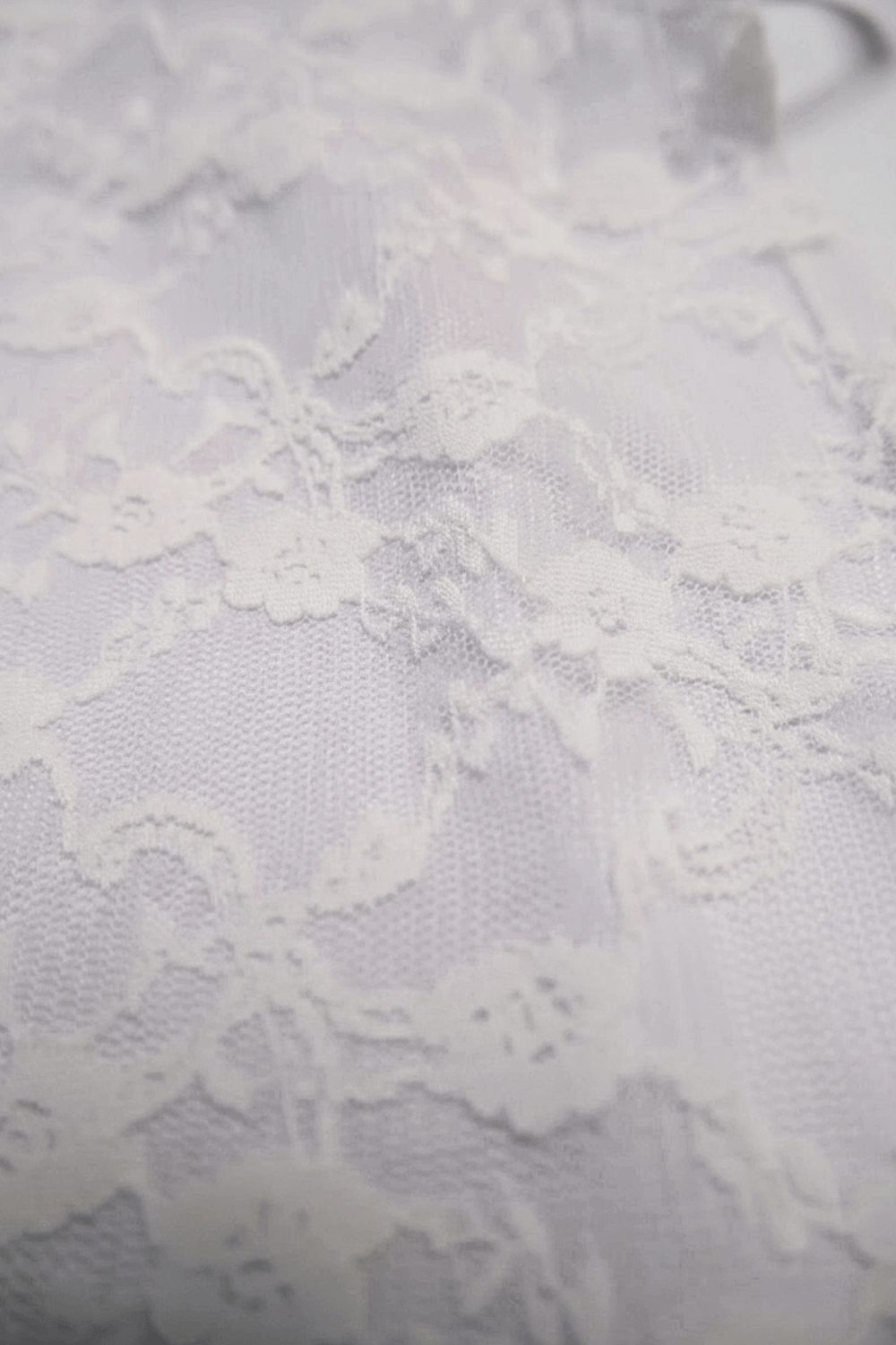 White Sia lace tank - BEEGLEE