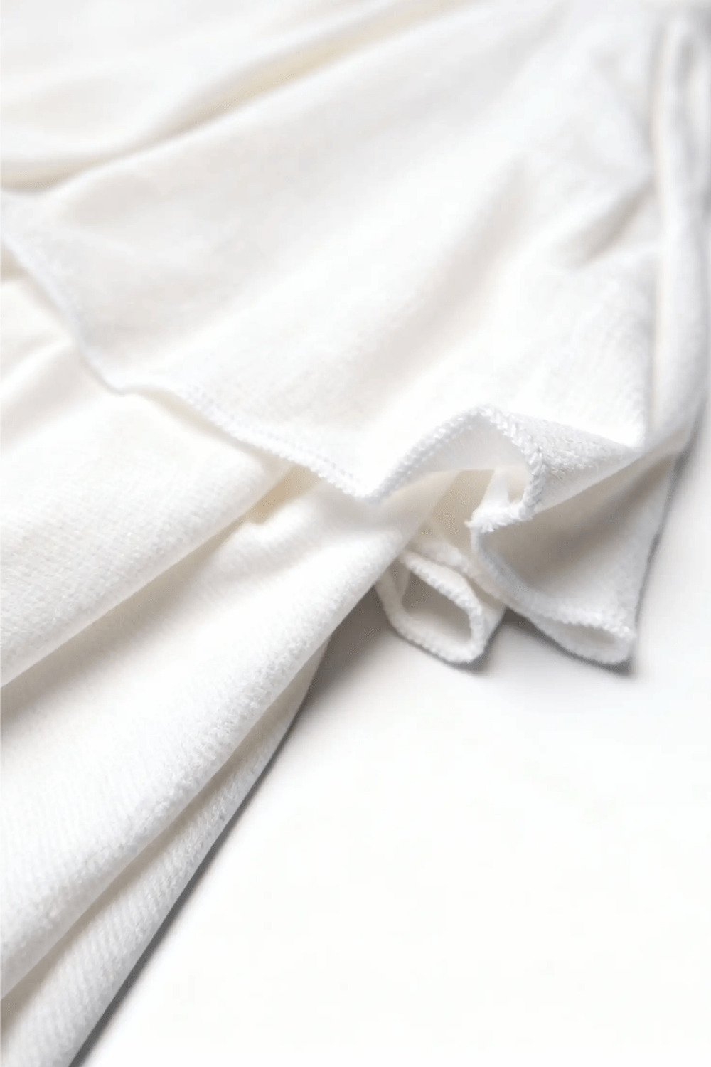 White V shape ruffle skort - BEEGLEE