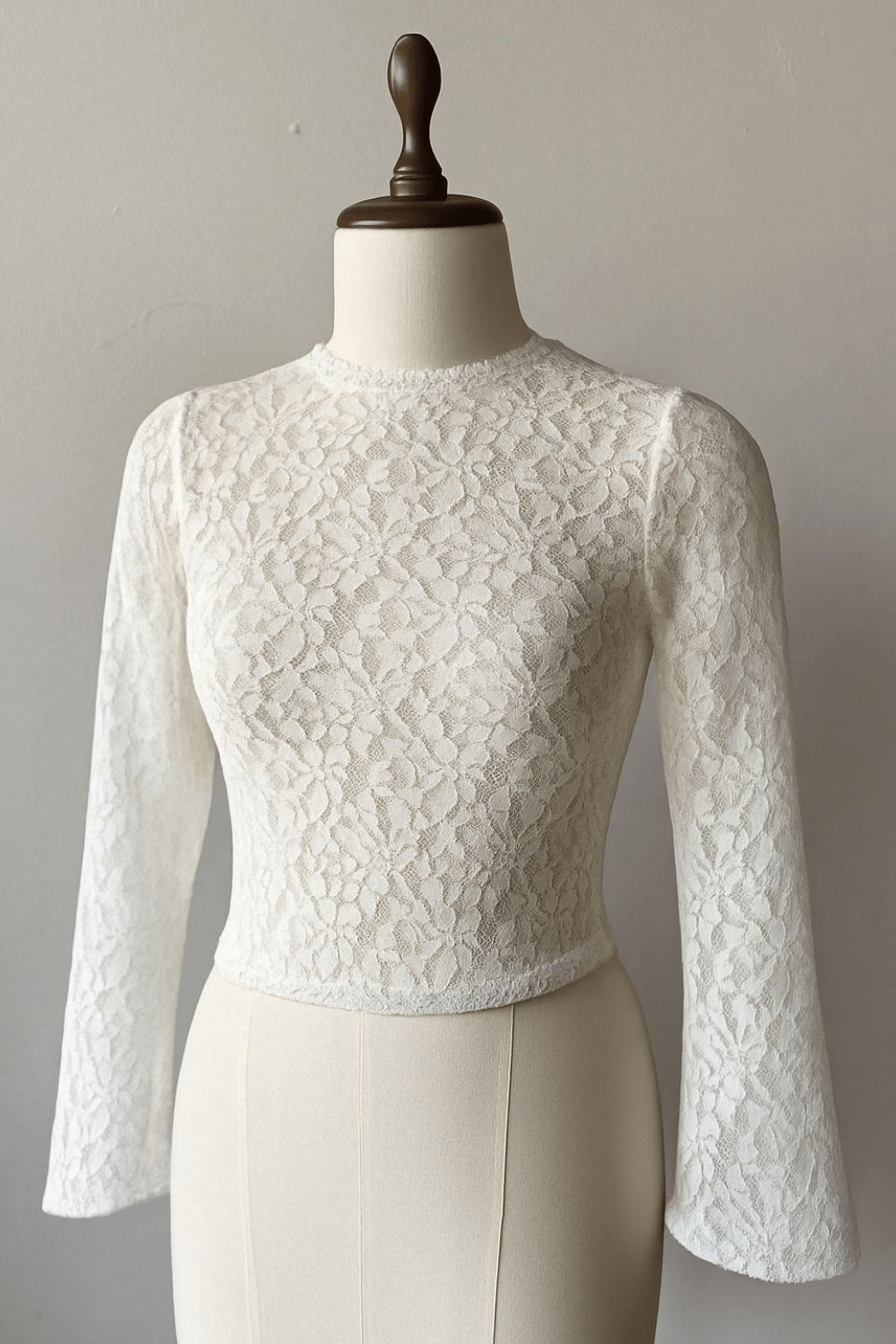 White Victoria lace top - BEEGLEE