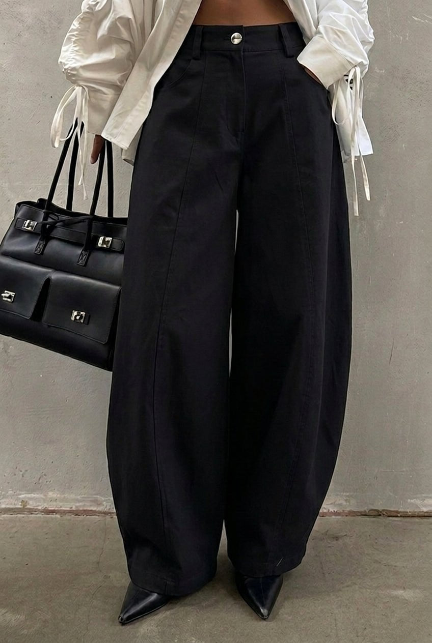 Black Arc Barrel Pants - BEEGLEE