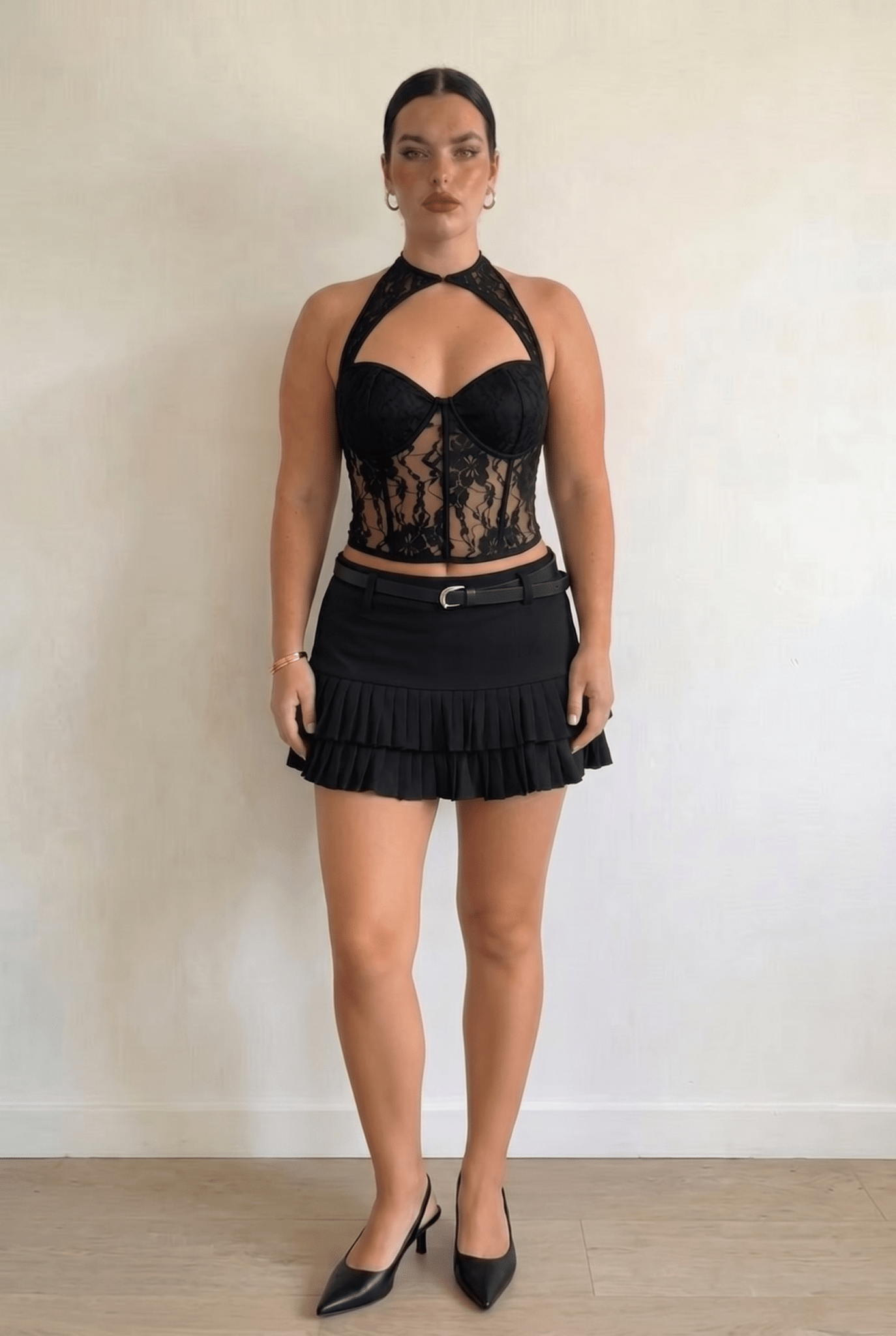 Black Chilling Mini Skirt - BEEGLEE