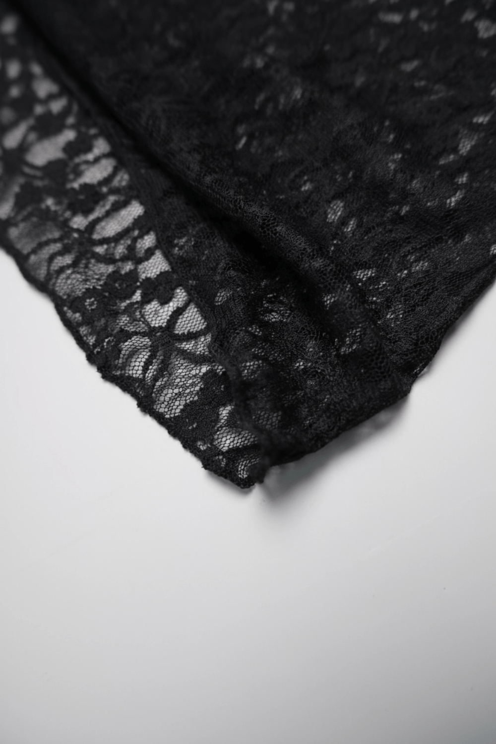 Black Daina Lace maxi skirt - BEEGLEE