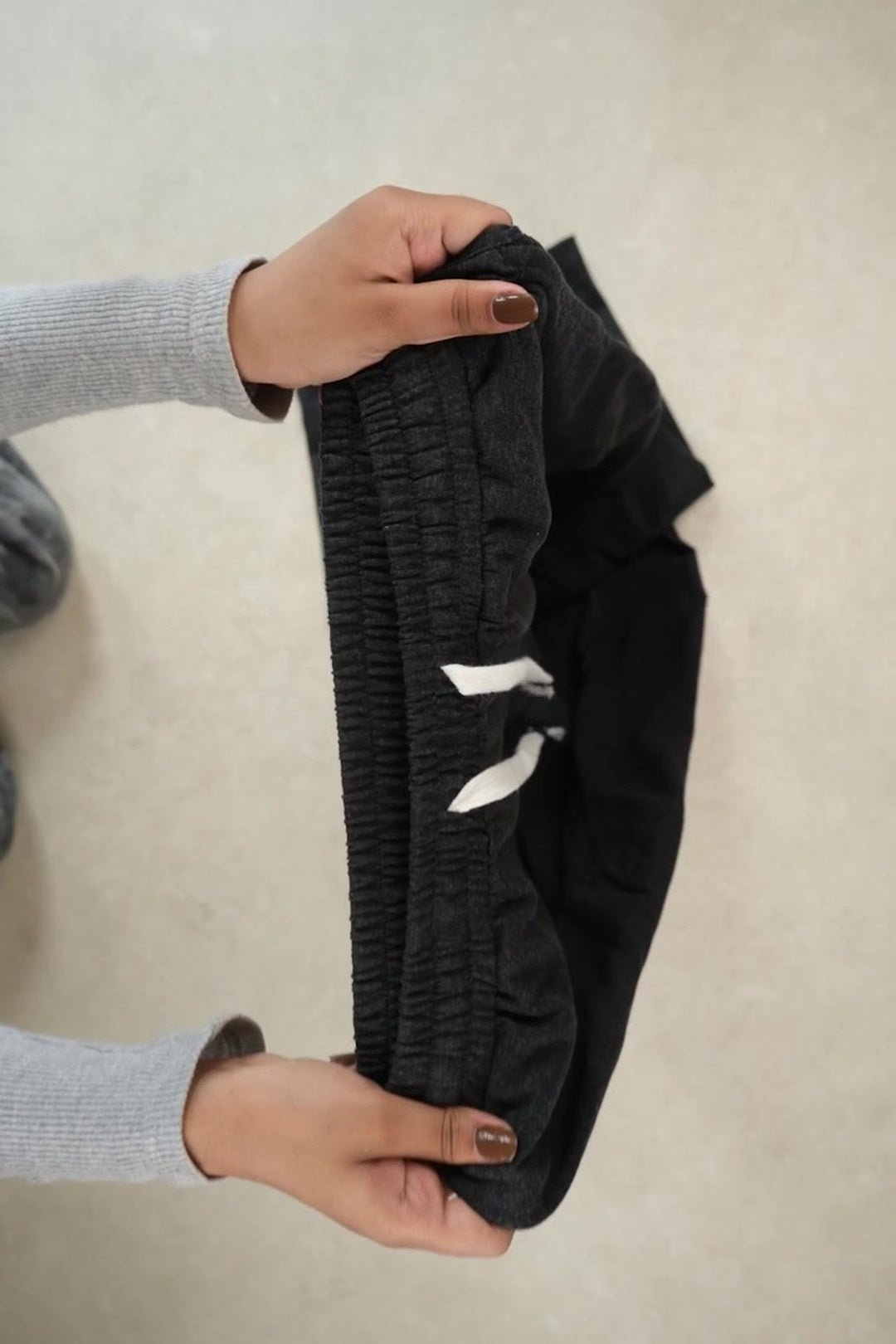 Black Dune Sweatpants - BEEGLEE