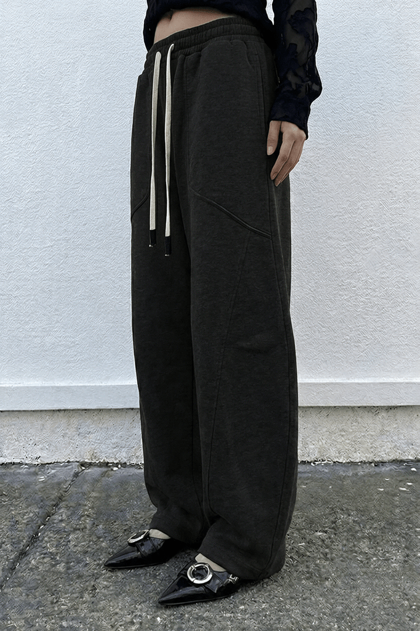 Black Dune Sweatpants - BEEGLEE