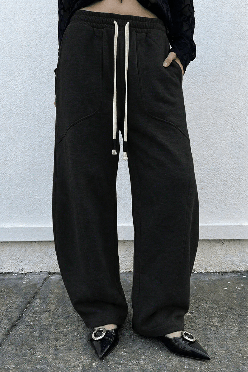 Black Dune Sweatpants - BEEGLEE