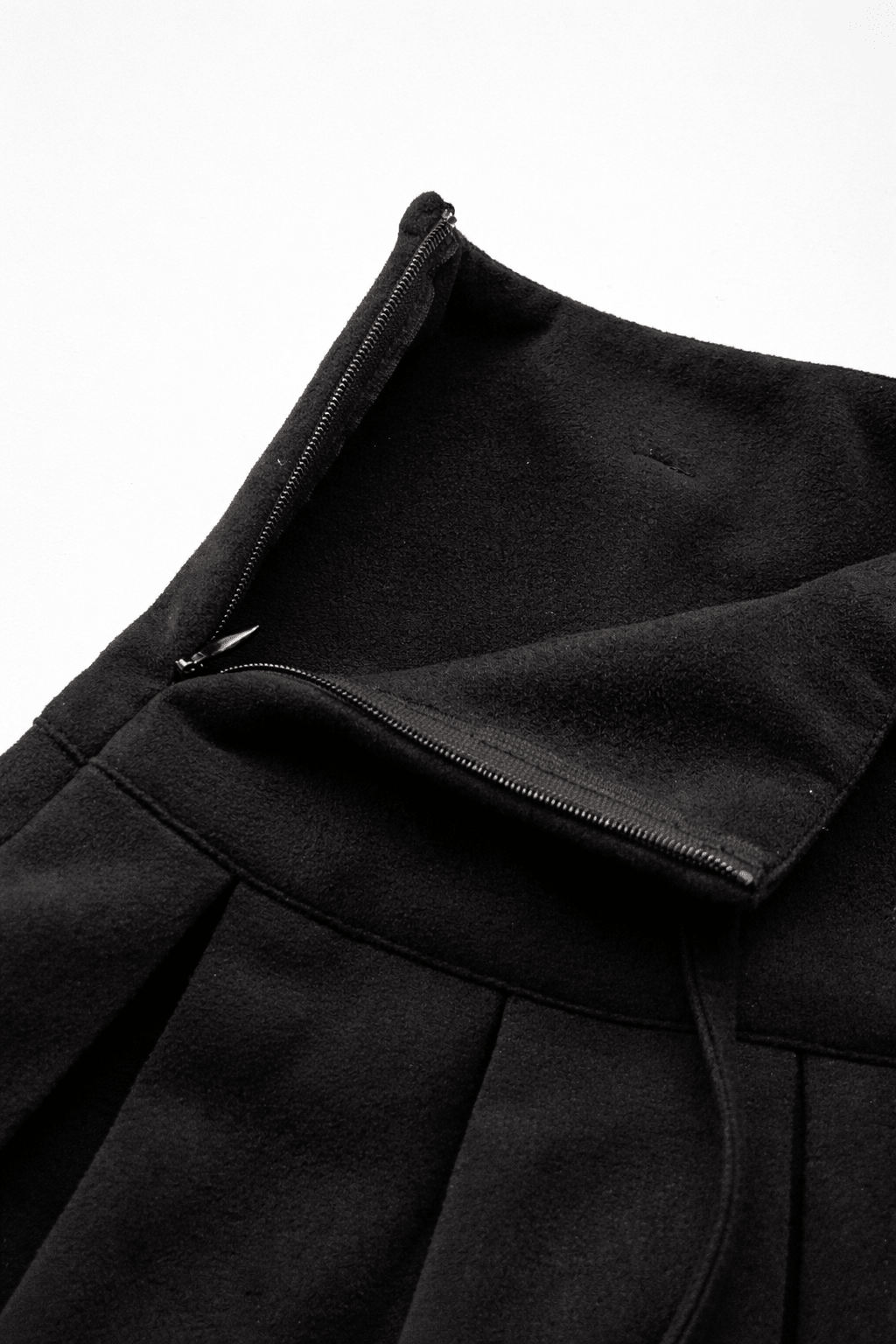 Black Harness Pleat Skort - BEEGLEE