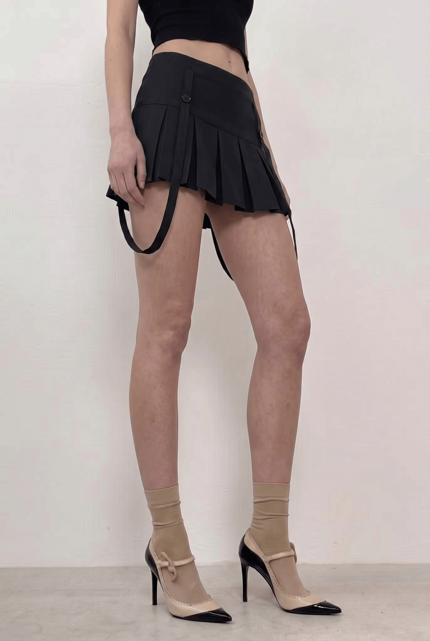 Black Harness Pleat Skort - BEEGLEE
