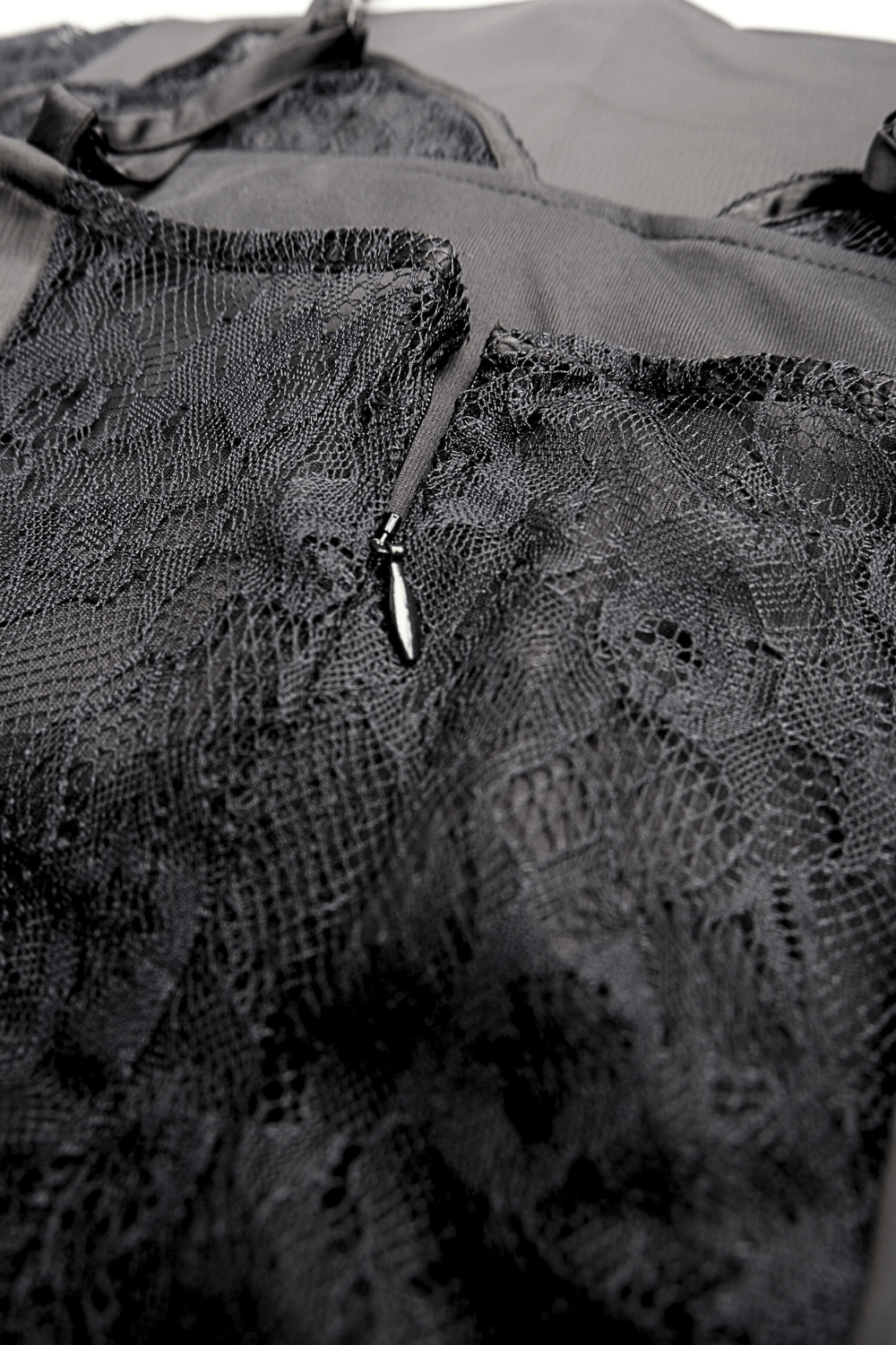 Black Lace Midi Dress - BEEGLEE