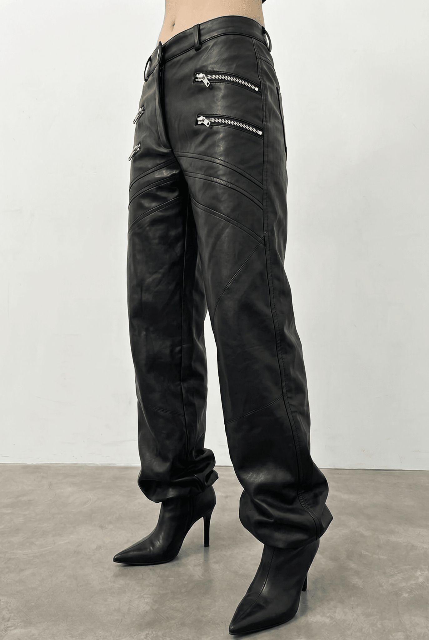 Black Lilith Flared Leather Pants - BEEGLEE