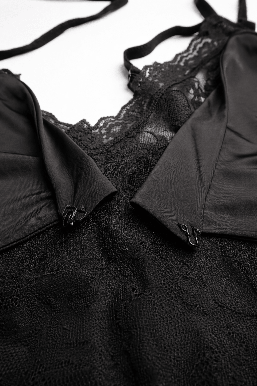 Black Lily Bodysuit - BEEGLEE