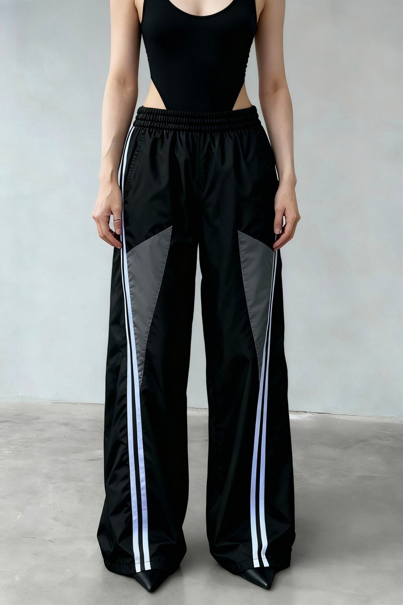 Black Loop Track Pant - BEEGLEE