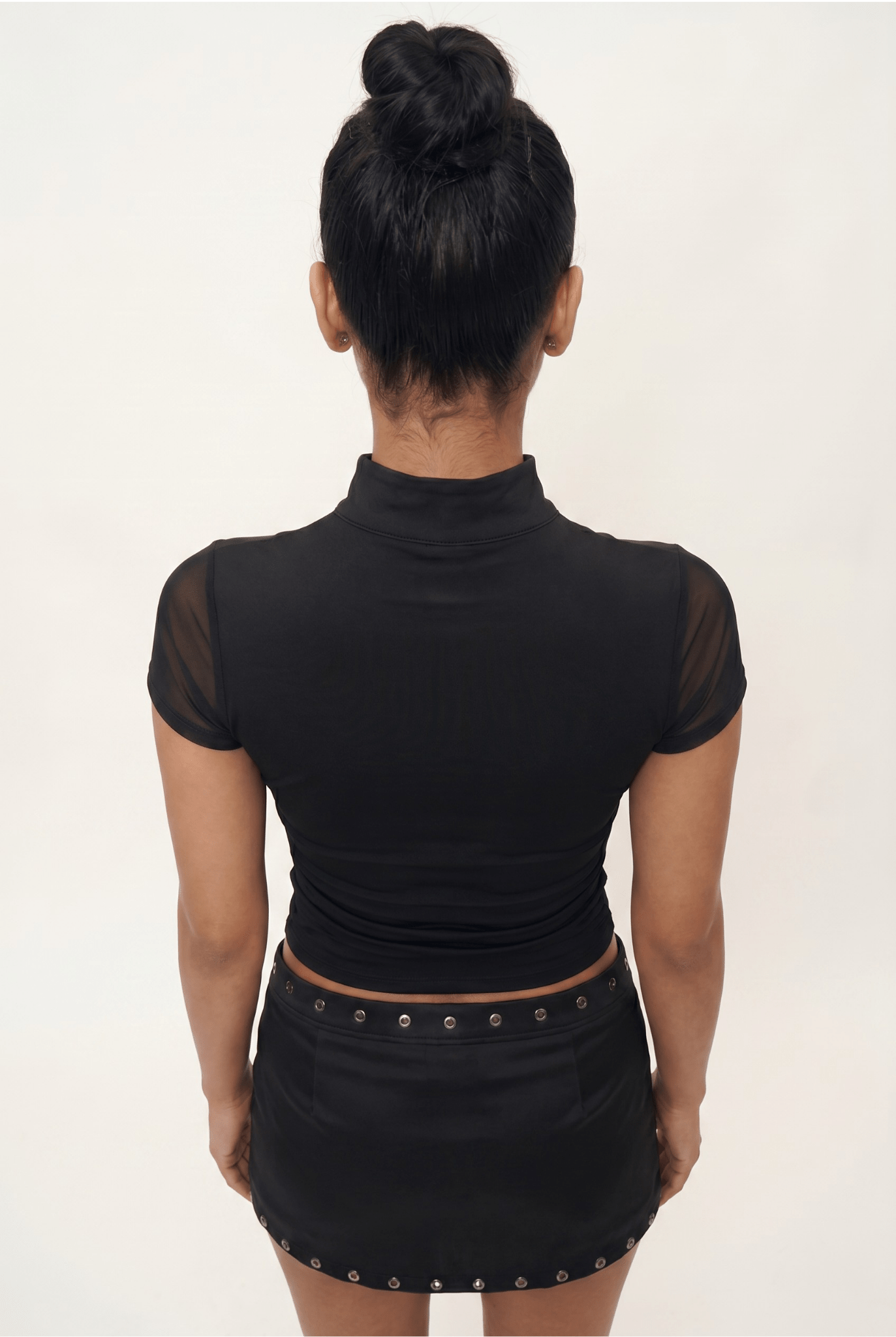 BLACK MESH SHRUG TOP - BEEGLEE