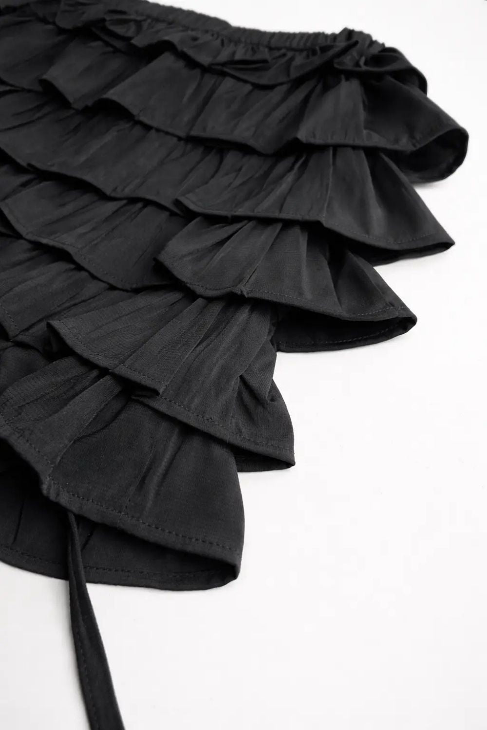 Black Opera ruffle skort with lace - BEEGLEE