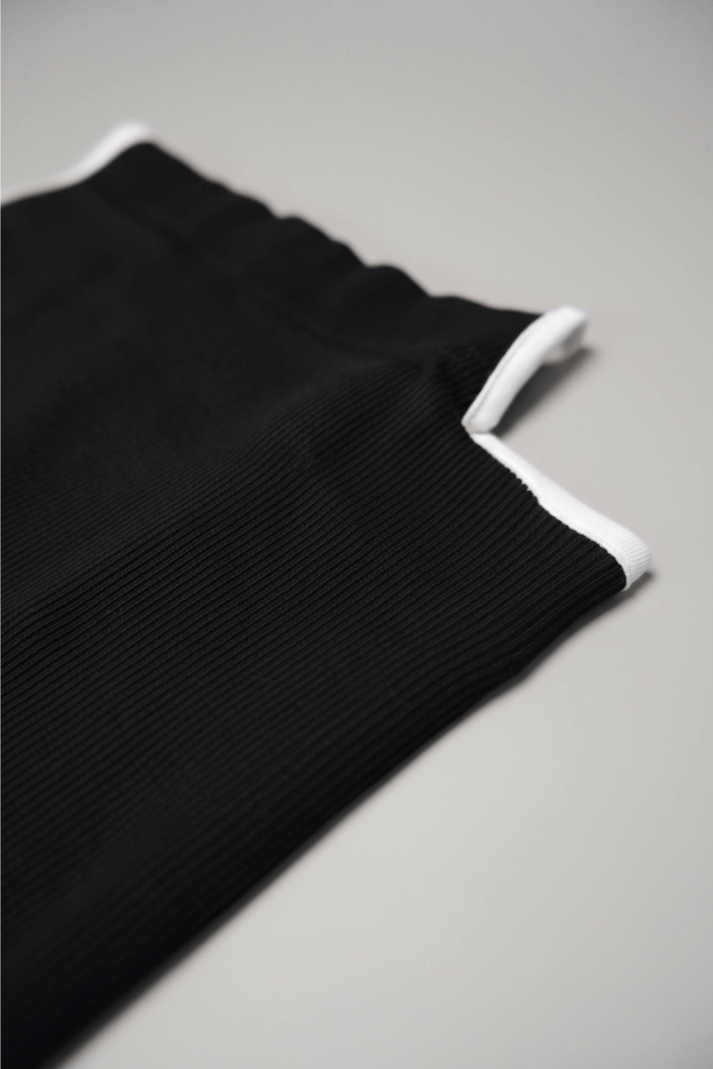 Black Ribbed Knit Skirt - BEEGLEE