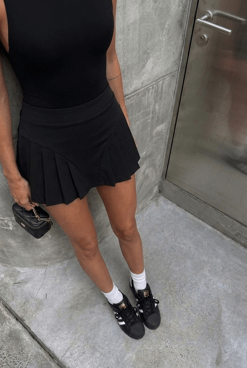Black Rival Tennis Skort - BEEGLEE