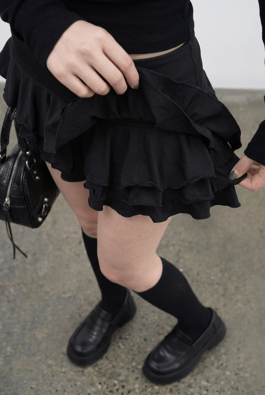 Black Tiered Frill Skort - BEEGLEE