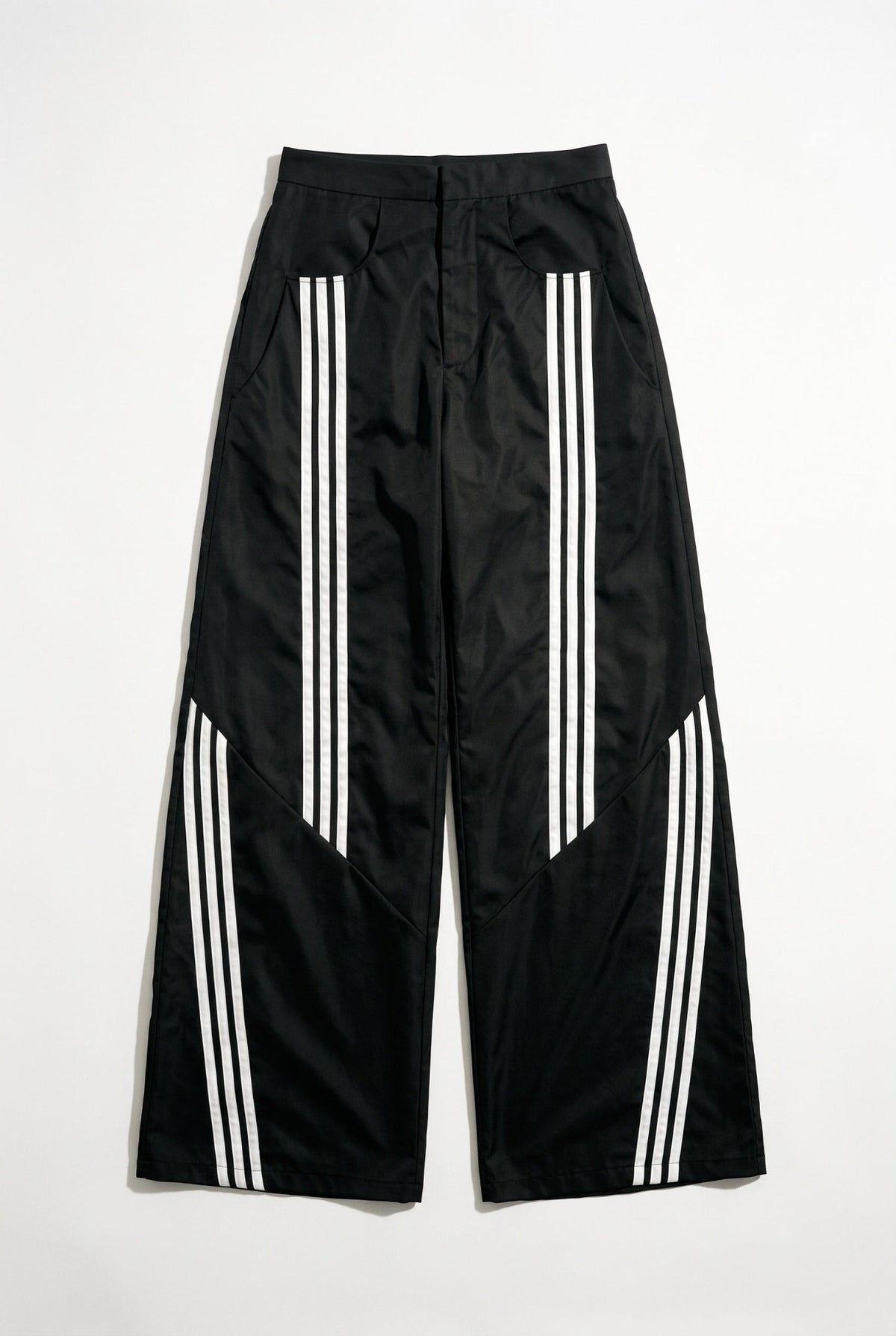 Black Velocity Wide Pants - BEEGLEE