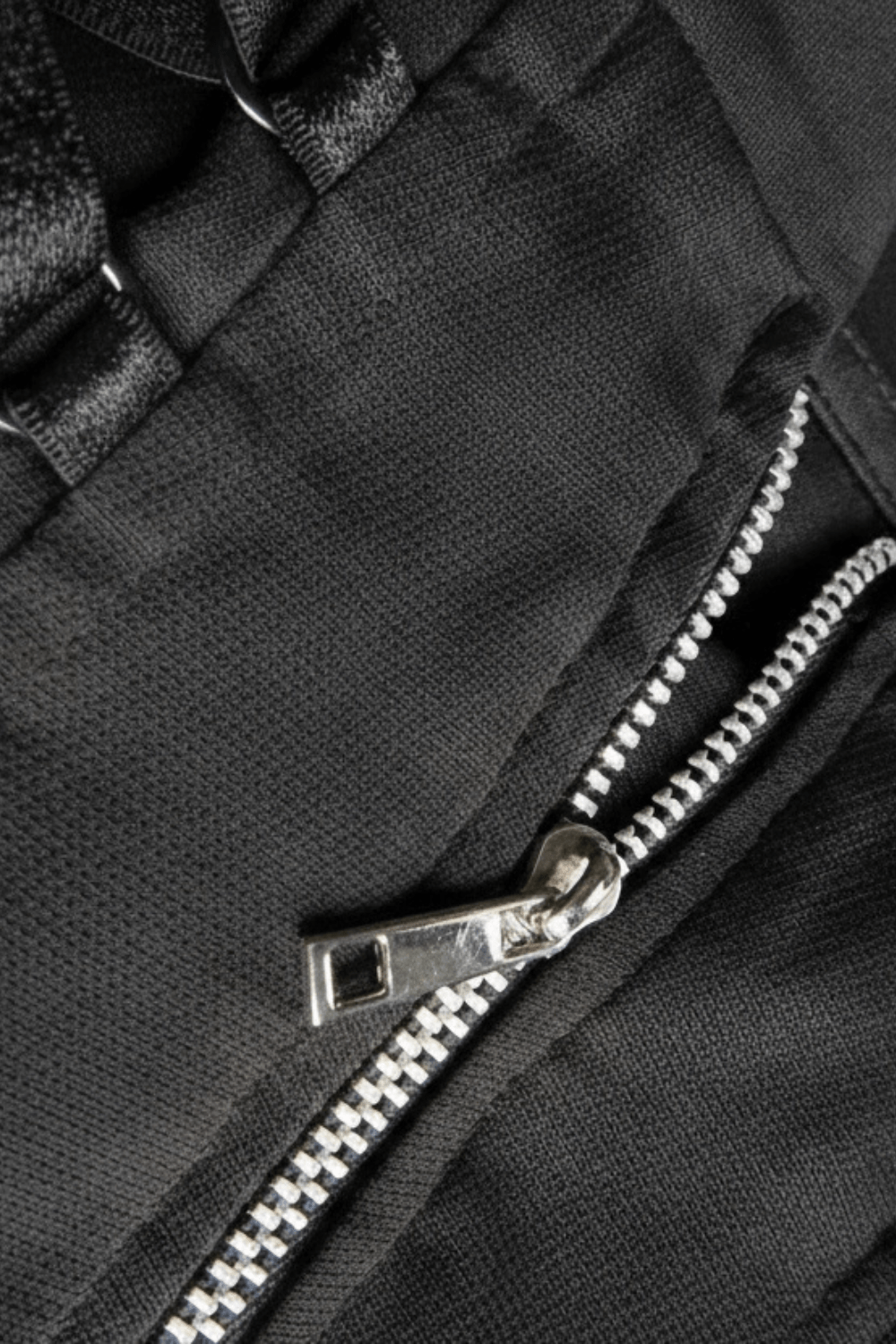 Black Widow Bustier - BEEGLEE