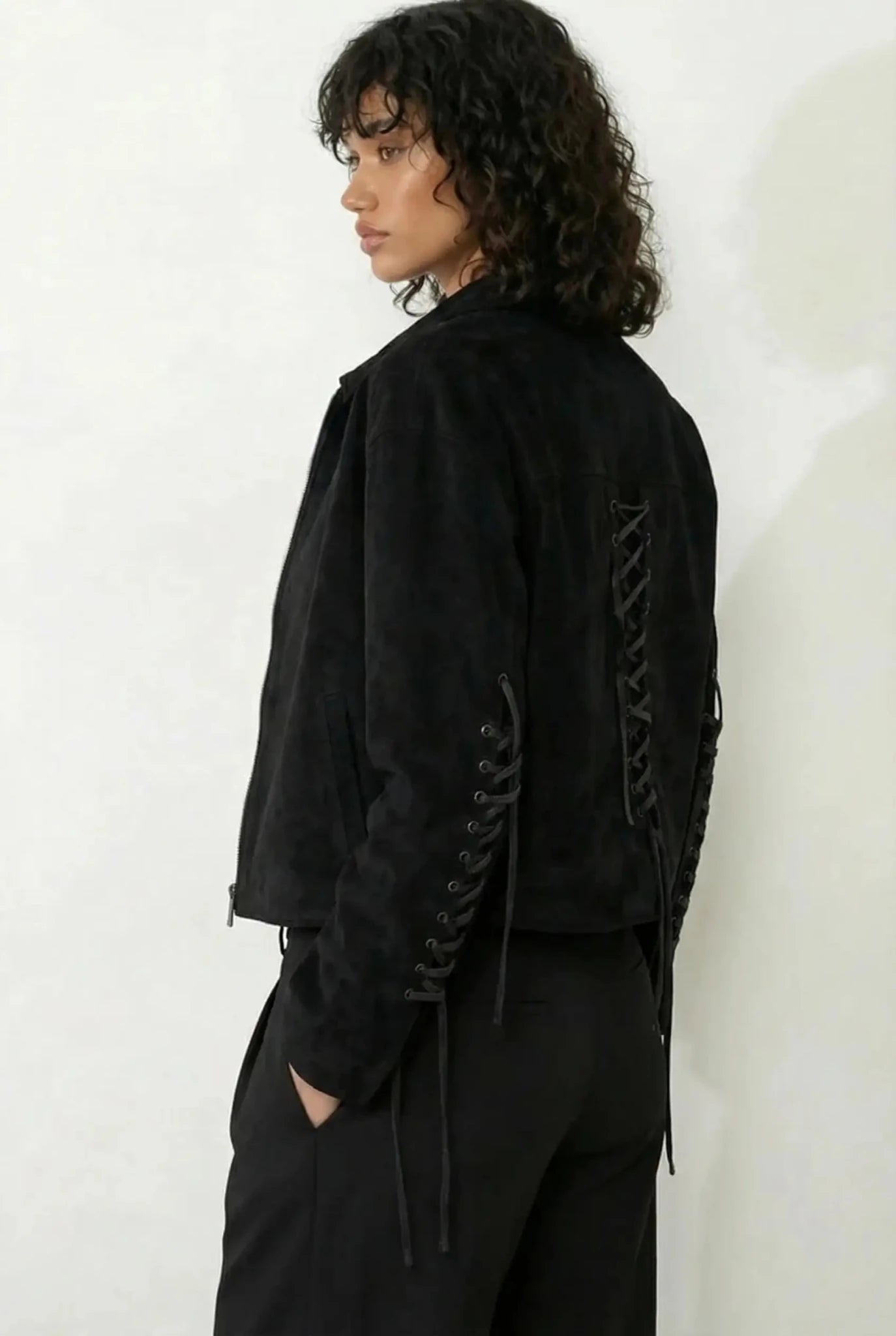 Black Yurei Suede Jacket - BEEGLEE