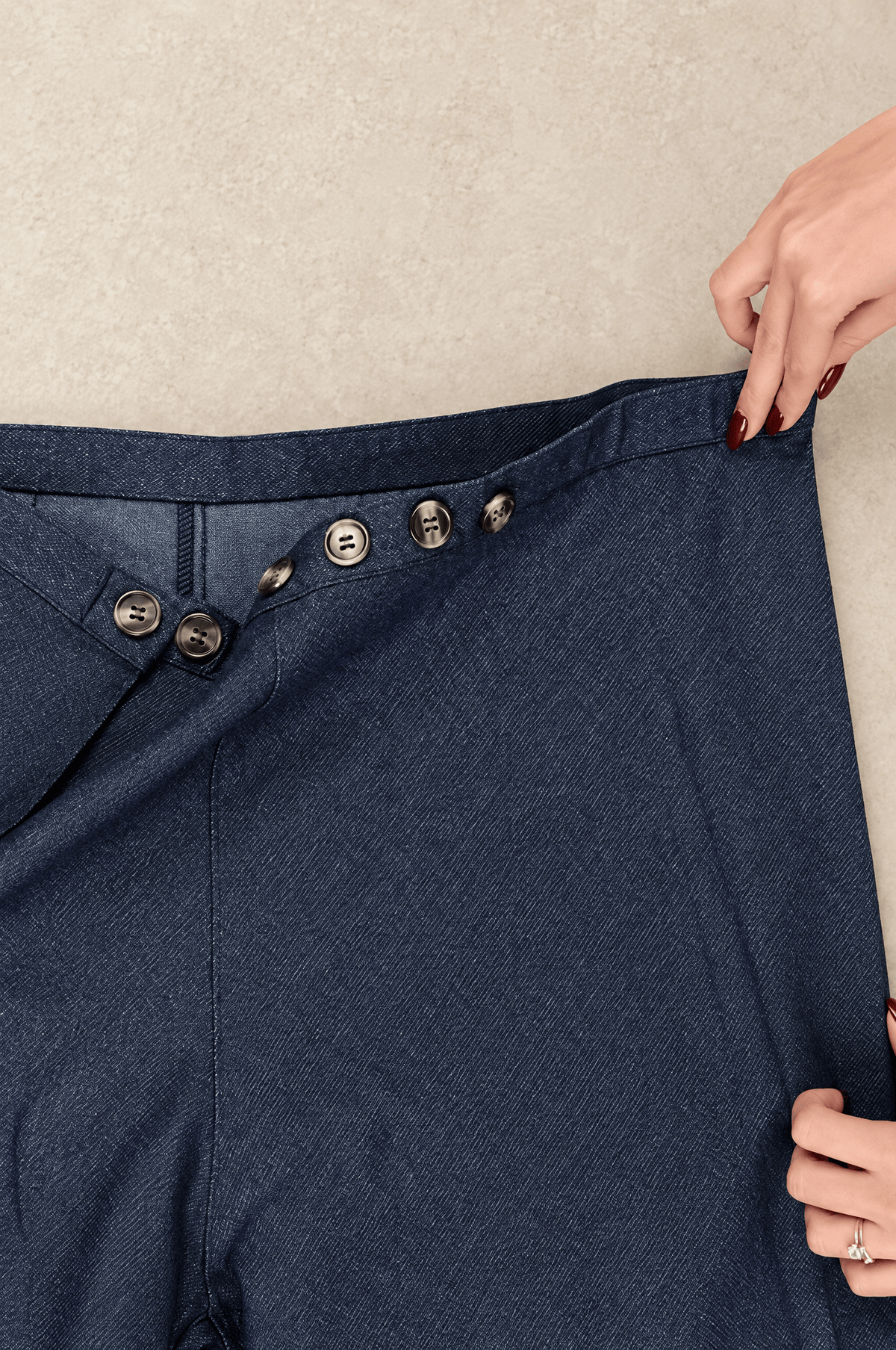 Blue Buttoned-Up Jeans - BEEGLEE