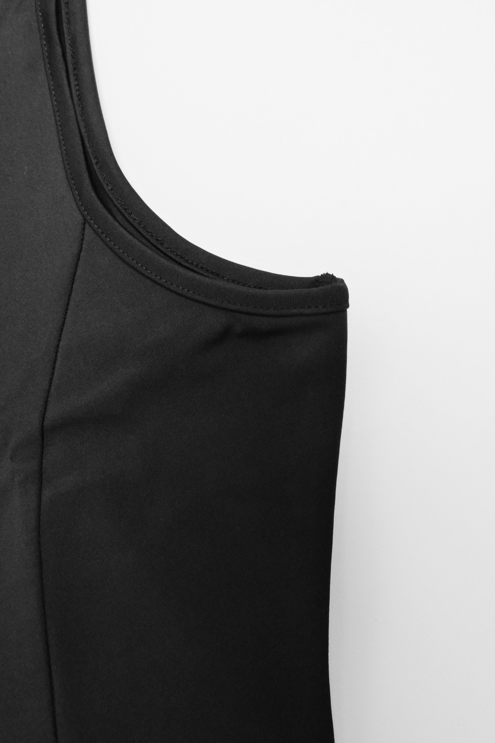 Eris Sleeveless playsuit - BEEGLEE