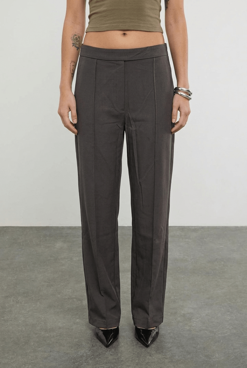 Grey High Rise Tapered Pants - BEEGLEE