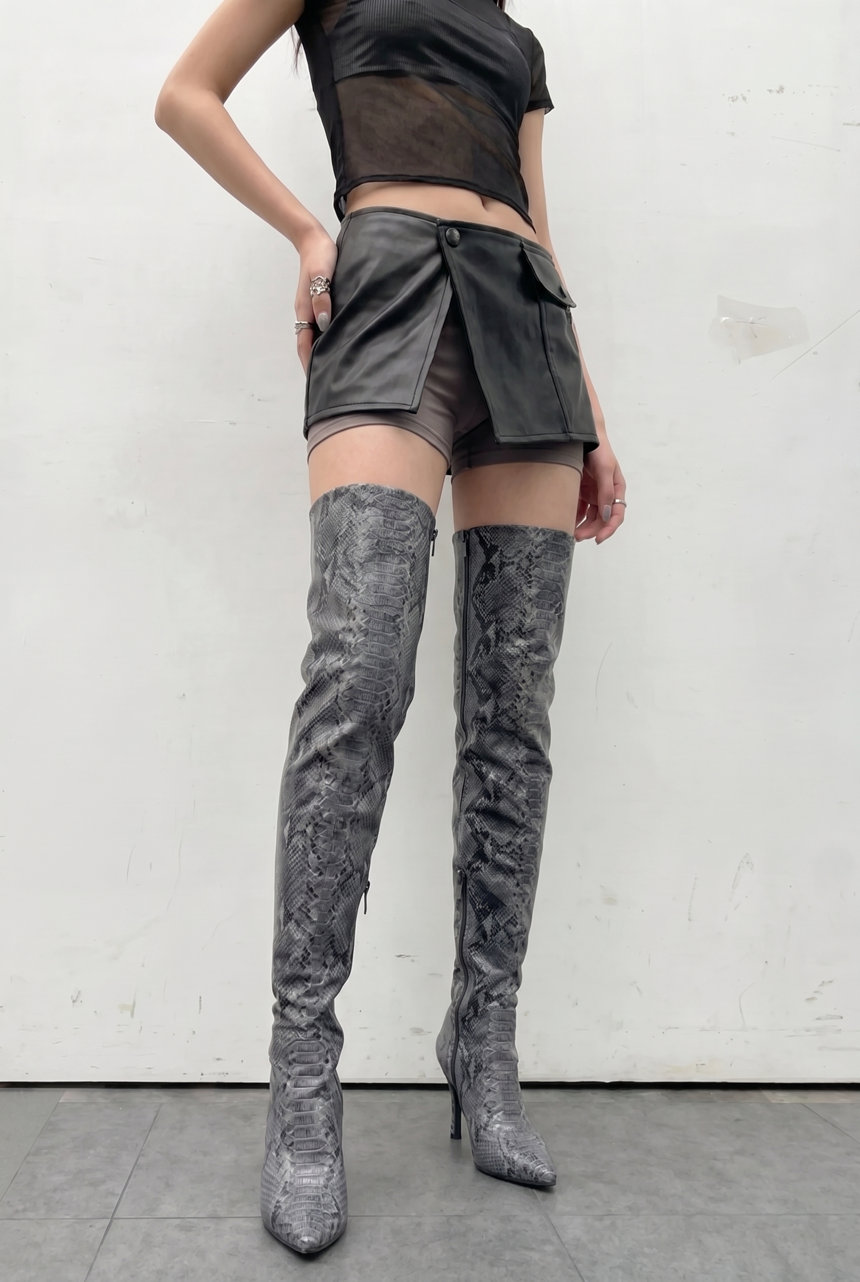 Black Noir Leather Belt